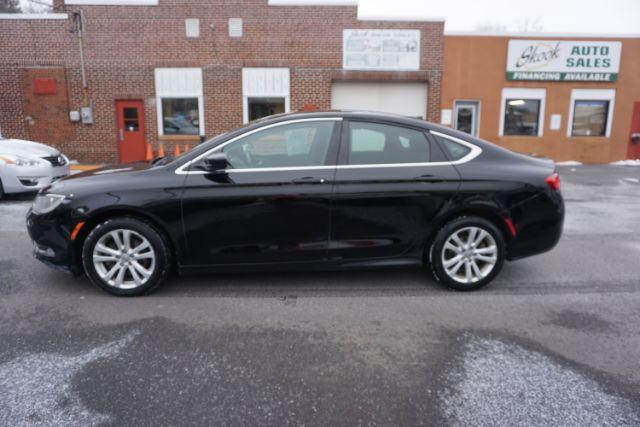 photo of 2015 Chrysler 200
