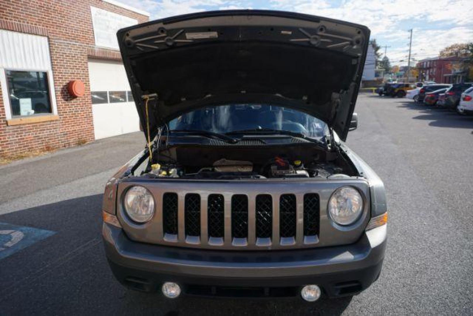 2011 Bright Silver Metall /Dark Slate Gray Clot Jeep Patriot 4WD (1J4NF1GB9BD) with an 2.4L L4 DOHC 16V engine, located at 312 Centre Ave, Schuylkill Haven, PA, 17972, (570) 593-5278, 40.638130, -76.177383 - Photo#20