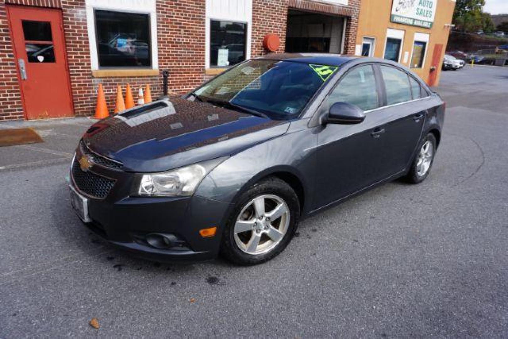 2013 Cyber Gray Metallic Chevrolet Cruze 1LT Auto (1G1PC5SB8D7) with an 1.4L L4 DOHC 16V TUR engine, 6-Speed Automatic transmission, located at 312 Centre Ave, Schuylkill Haven, PA, 17972, (570) 593-5278, 40.638130, -76.177383 - Photo#2