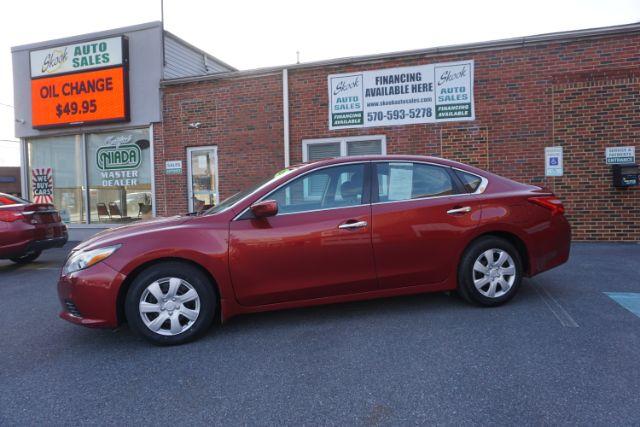 photo of 2016 Nissan Altima