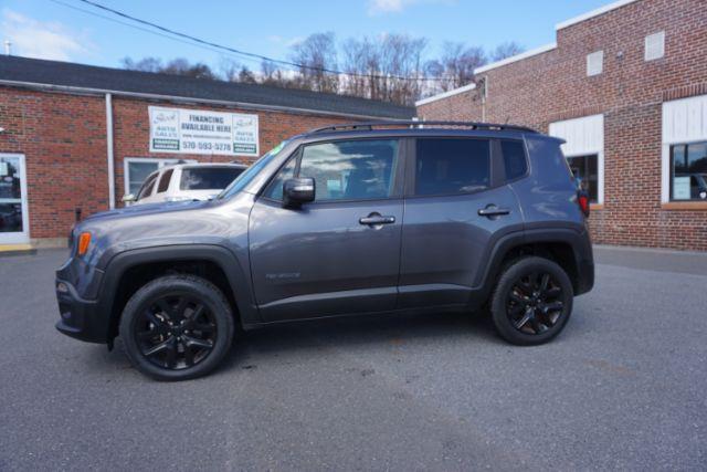 photo of 2017 Jeep Renegade