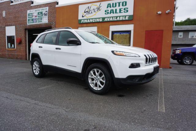 photo of 2016 Jeep Cherokee