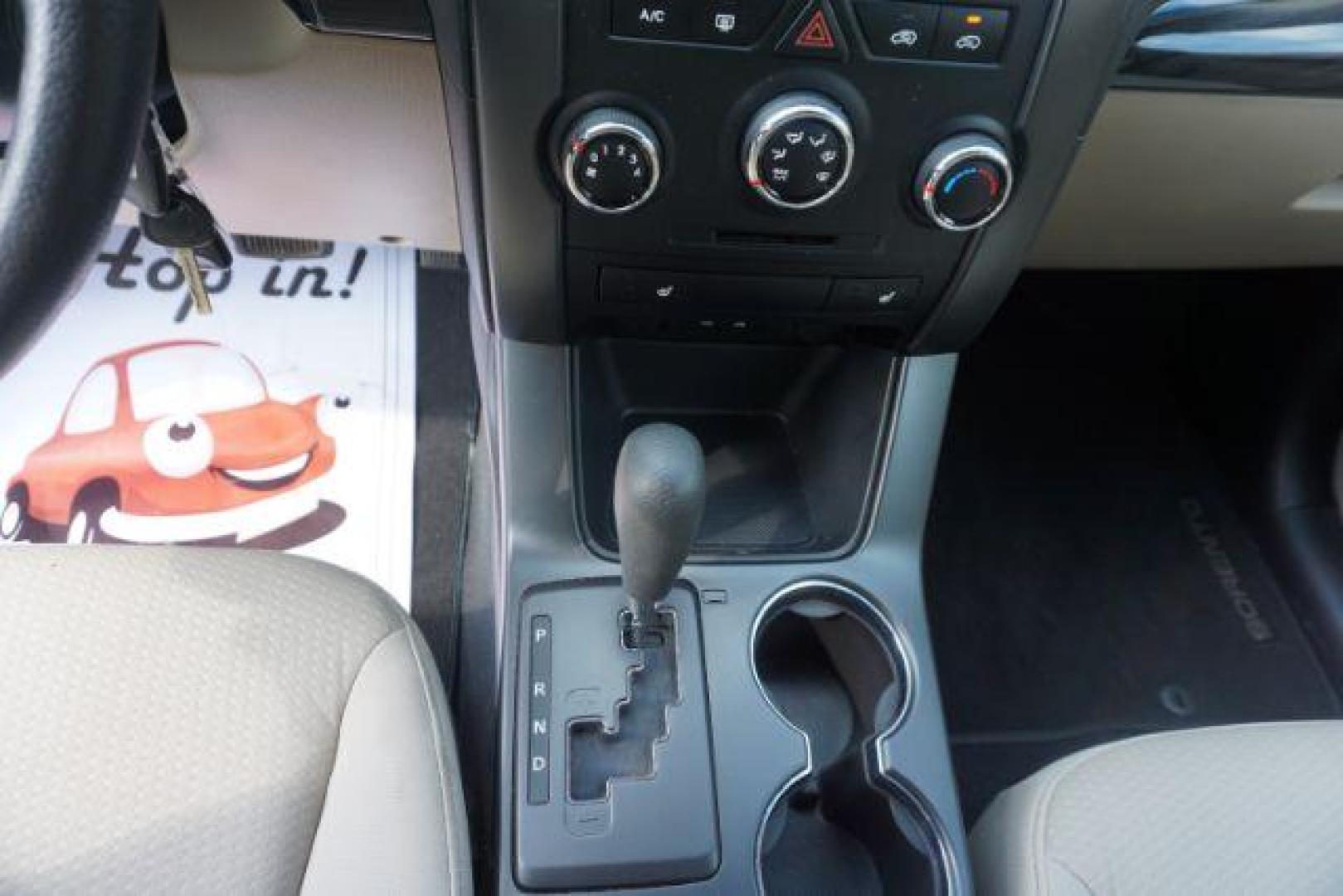 2013 Snow White Pearl /Beige Cloth Interior Kia Sorento LX 2WD (5XYKT3A67DG) with an 2.4L L4 DOHC 16V engine, 6-Speed Automatic transmission, located at 312 Centre Ave, Schuylkill Haven, PA, 17972, (570) 593-5278, 40.638130, -76.177383 - Photo#29
