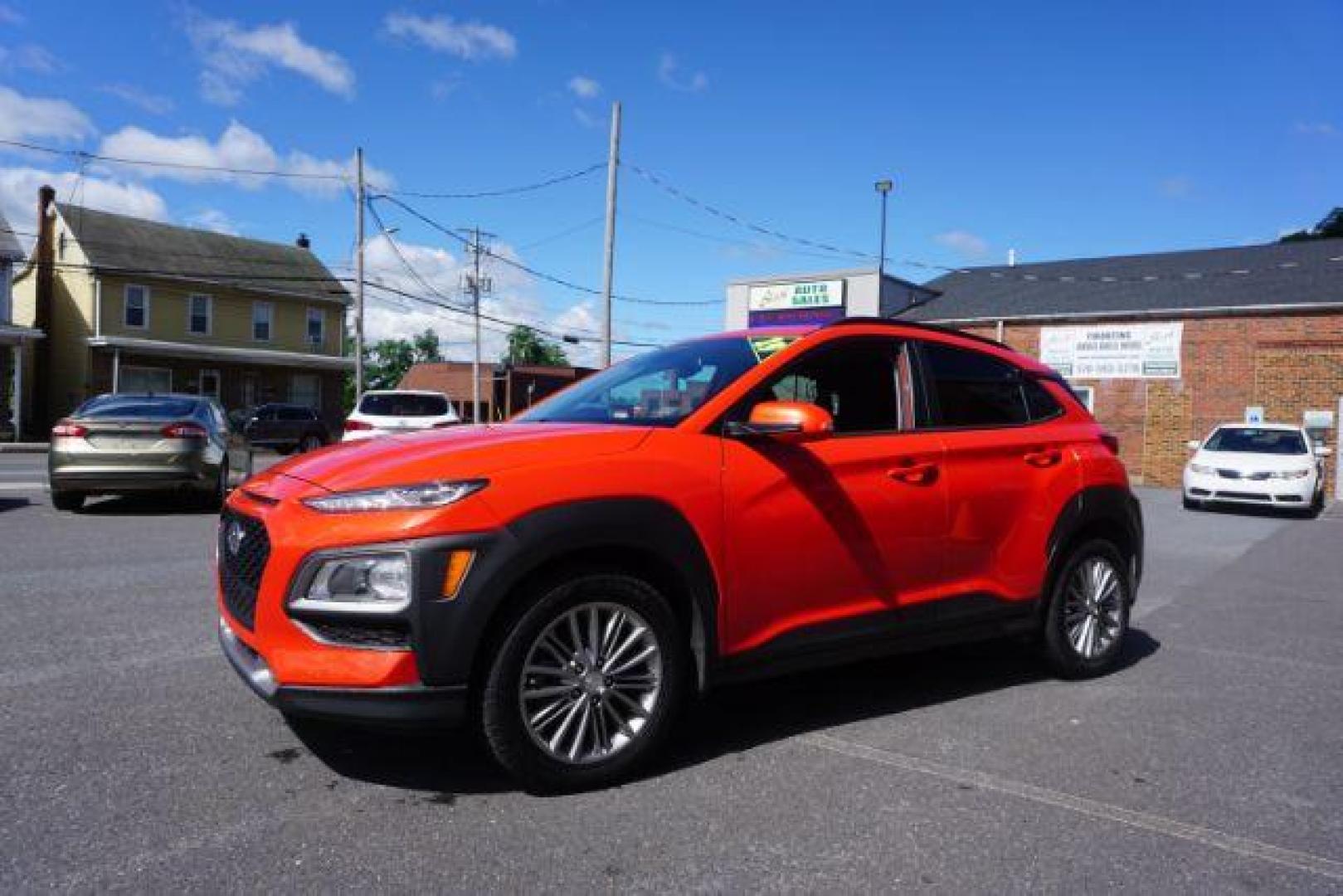 2019 Sunset Orange /Gray/Black, cloth Hyundai Kona SEL w/Contrast Roof AWD (KM8K6CAA6KU) with an 2.0L L4 DOHC 16V engine, 6-Speed Automatic transmission, located at 312 Centre Ave, Schuylkill Haven, PA, 17972, (570) 593-5278, 40.638130, -76.177383 - universal garage door opener - Photo#12