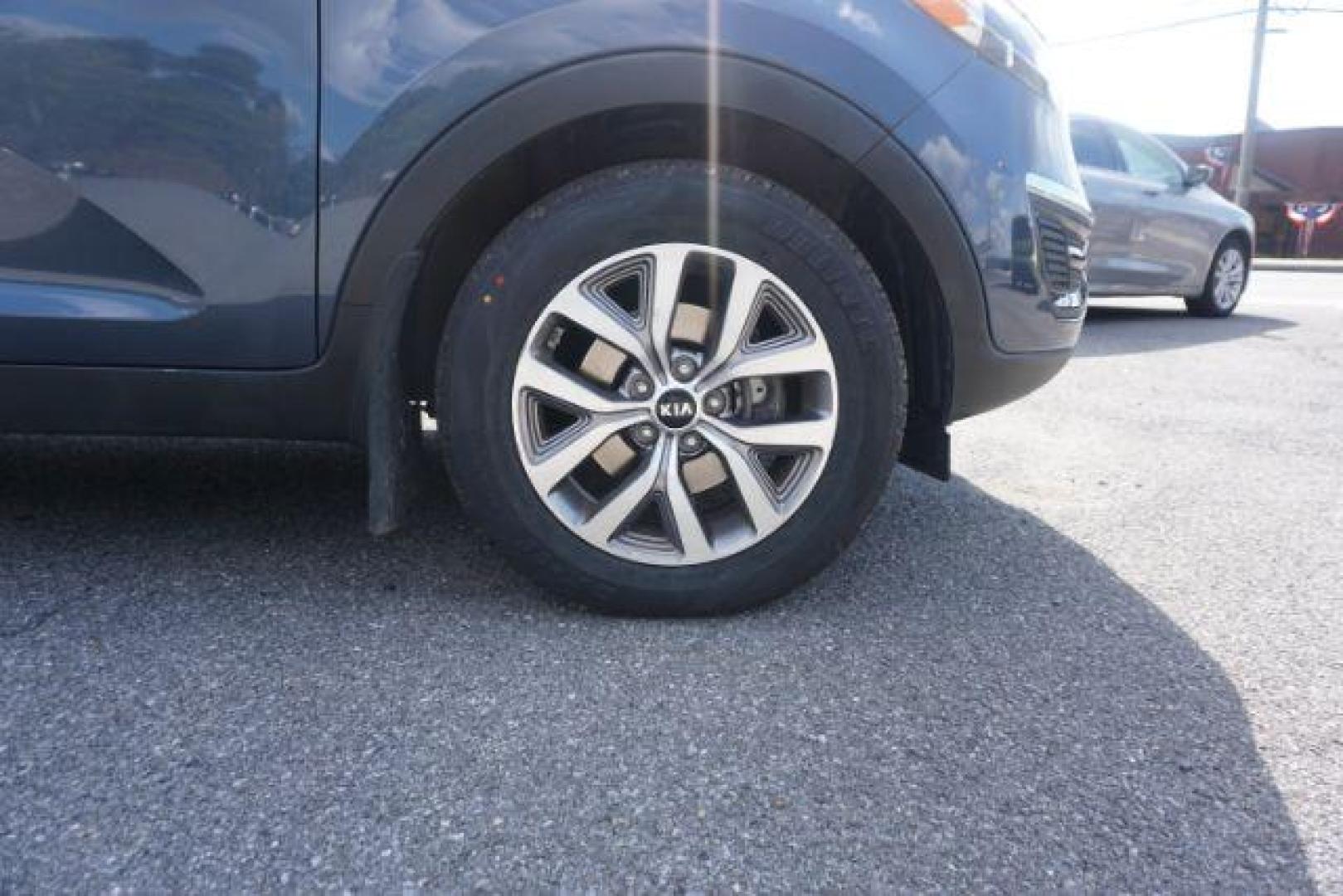 2016 Twilight Blue /Black, cloth Kia Sportage LX AWD (KNDPBCAC8G7) with an 2.4L V6 DOHC 24V engine, 6-Speed Automatic transmission, located at 312 Centre Ave, Schuylkill Haven, PA, 17972, (570) 593-5278, 40.638130, -76.177383 - remote engine starter, towing camper pkg - Photo#21