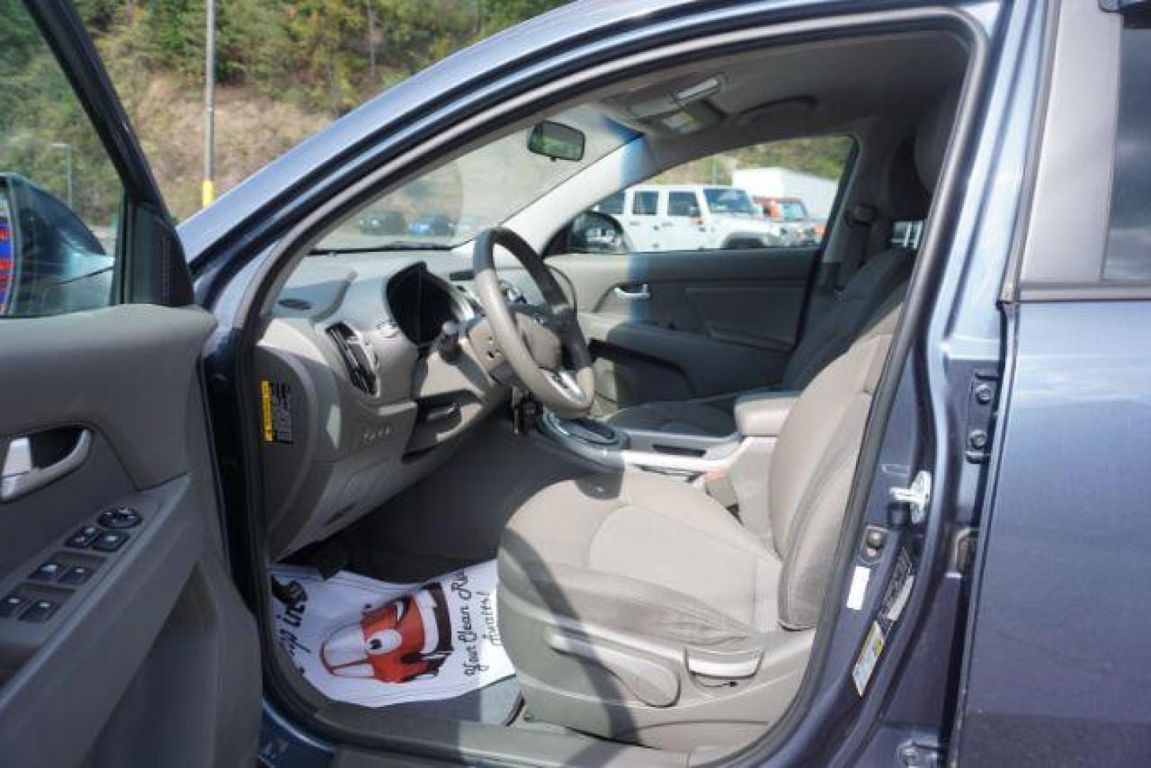 2016 Twilight Blue /Black, cloth Kia Sportage LX AWD (KNDPBCAC8G7) with an 2.4L V6 DOHC 24V engine, 6-Speed Automatic transmission, located at 312 Centre Ave, Schuylkill Haven, PA, 17972, (570) 593-5278, 40.638130, -76.177383 - remote engine starter, towing camper pkg - Photo#27