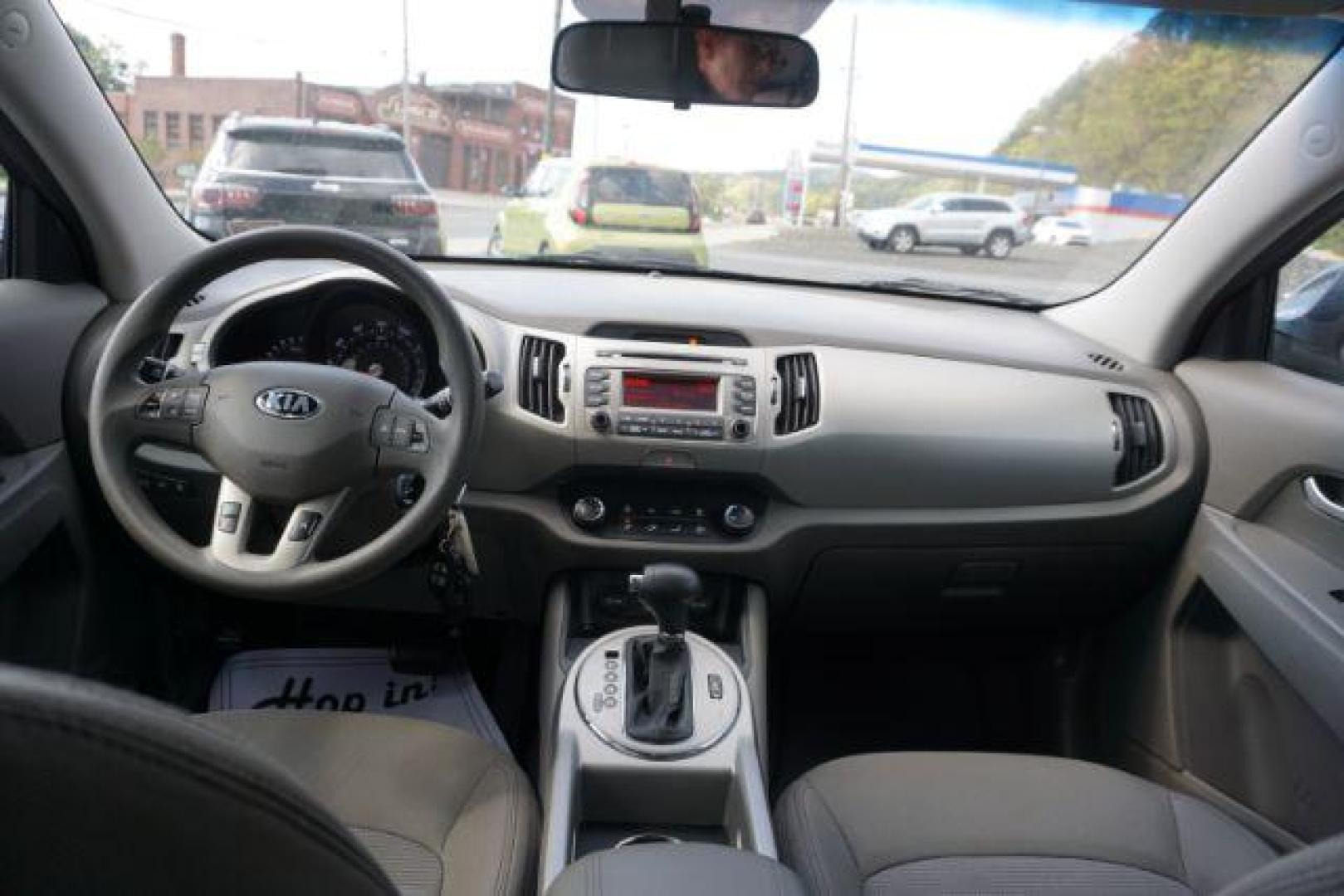 2016 Twilight Blue /Black, cloth Kia Sportage LX AWD (KNDPBCAC8G7) with an 2.4L V6 DOHC 24V engine, 6-Speed Automatic transmission, located at 312 Centre Ave, Schuylkill Haven, PA, 17972, (570) 593-5278, 40.638130, -76.177383 - remote engine starter, towing camper pkg - Photo#45
