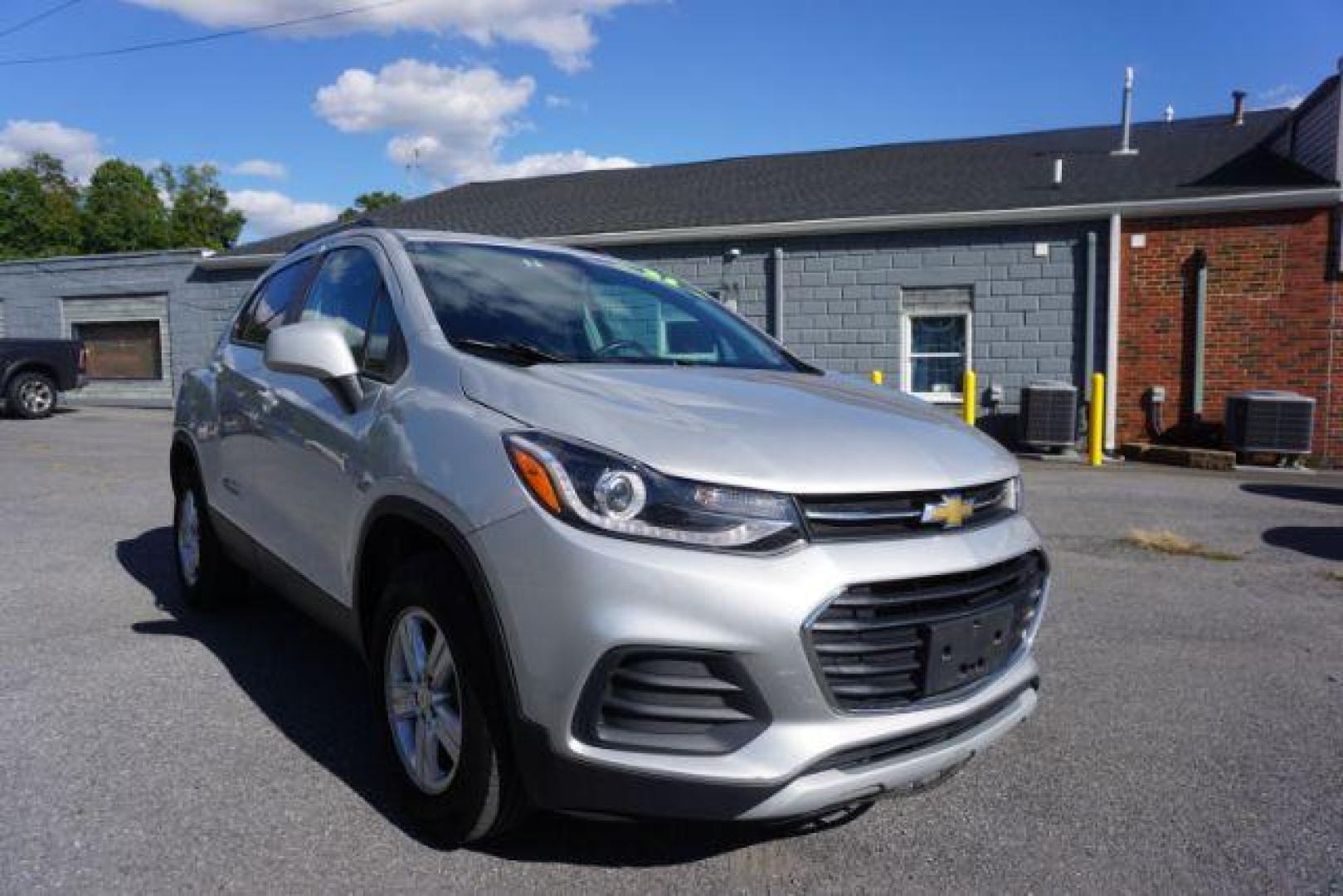 2021 silver /black leather Chevrolet Trax LT AWD (KL7CJPSB9MB) with an 1.4L L4 DOHC 16V engine, 6-Speed Automatic transmission, located at 312 Centre Ave, Schuylkill Haven, PA, 17972, (570) 593-5278, 40.638130, -76.177383 - luggage rack - Photo#2