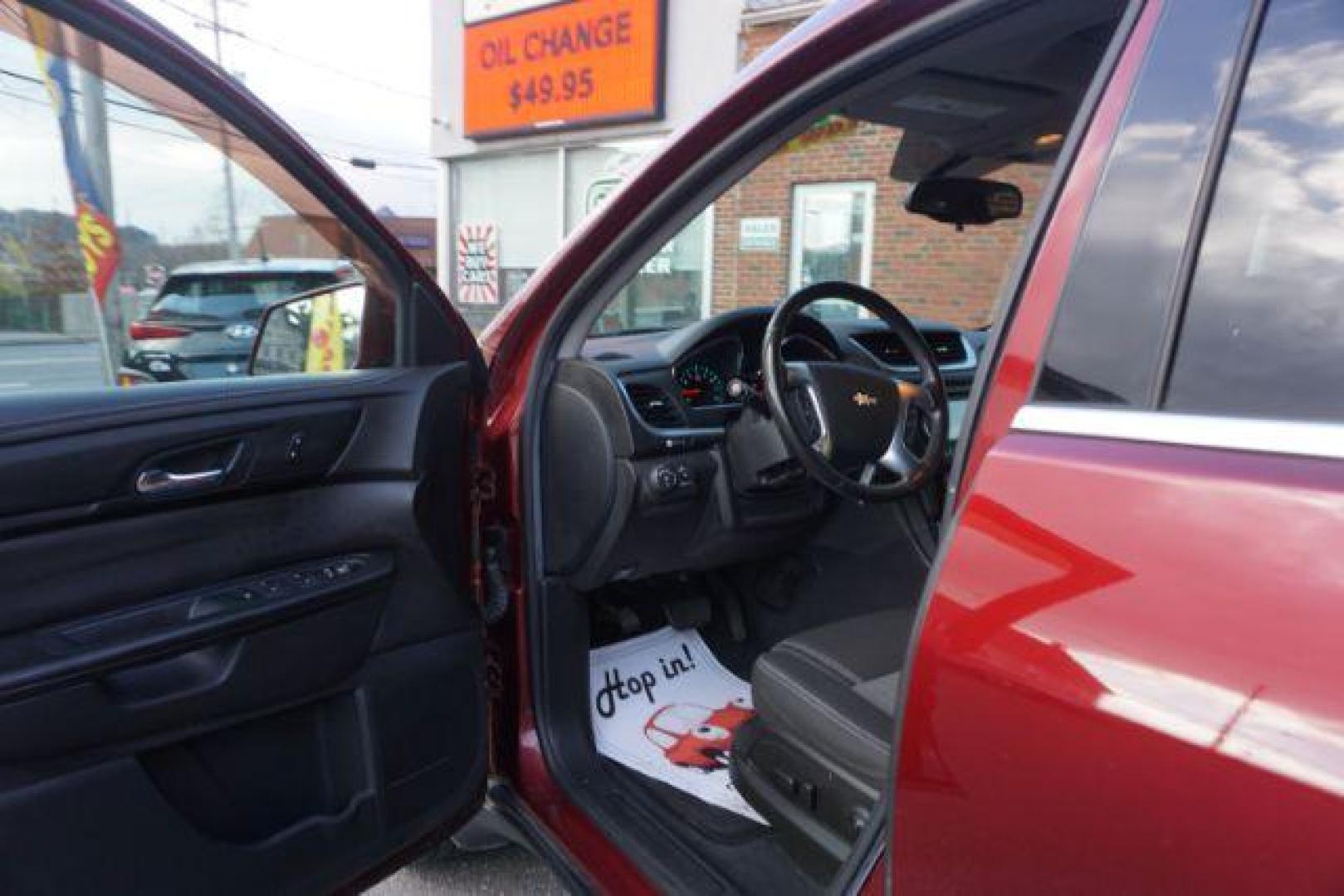 2016 maroon /Ebony / Saddle Up, premium cloth Chevrolet Traverse 1LT AWD (1GNKVGKD4GJ) with an 3.6L V6 DOHC 24V engine, 6-Speed Automatic transmission, located at 312 Centre Ave, Schuylkill Haven, PA, 17972, (570) 593-5278, 40.638130, -76.177383 - automatic climate control, heated front seats, luggage rack, power driver's seat, power sunroof, rear parking sensors, towing pkg. - Photo#18