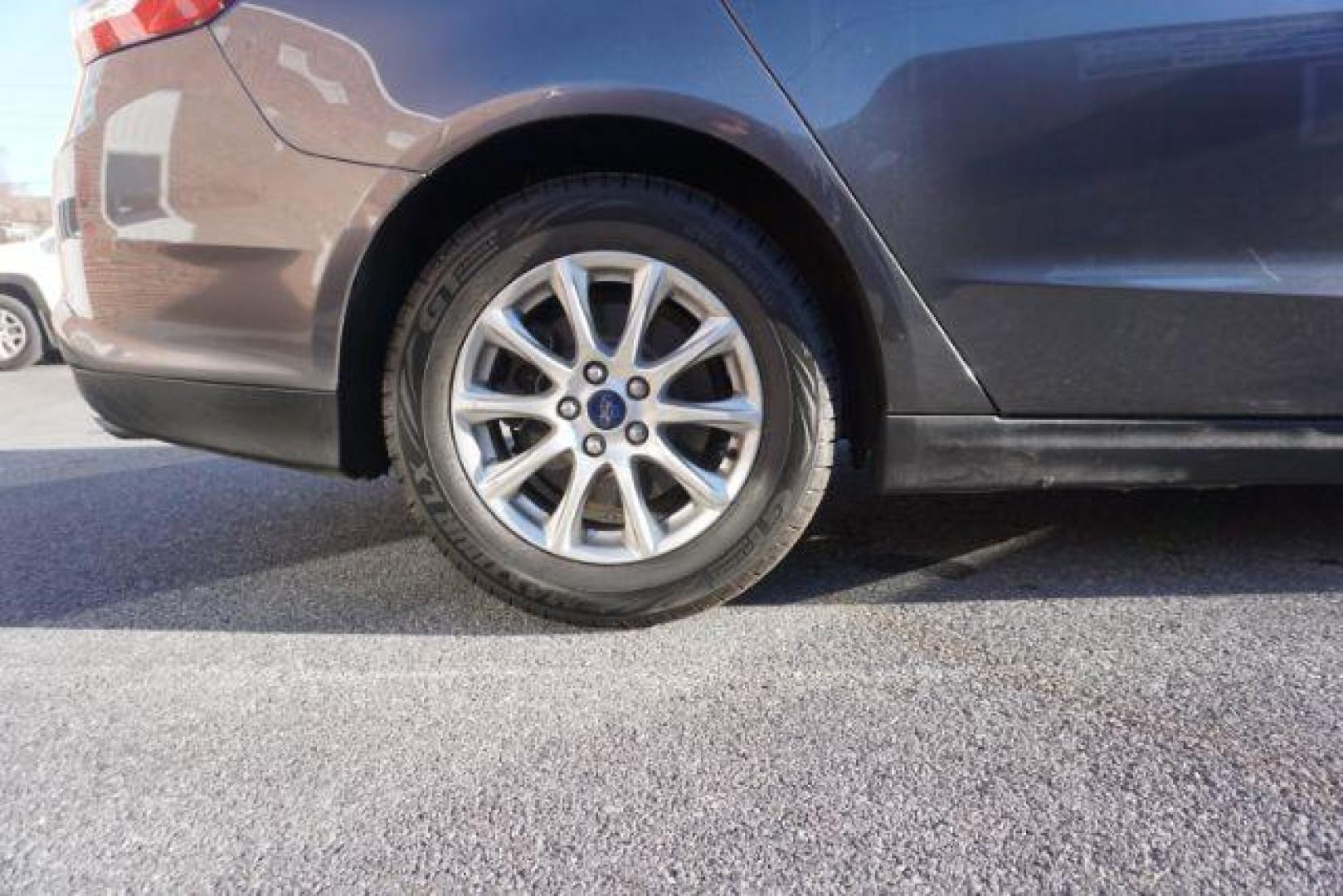 2015 Magnetic /Earth Gray Ford Fusion S (3FA6P0G73FR) with an 2.5L L4 DOHC 16V engine, 6-Speed Automatic transmission, located at 312 Centre Ave, Schuylkill Haven, PA, 17972, (570) 593-5278, 40.638130, -76.177383 - Photo#8
