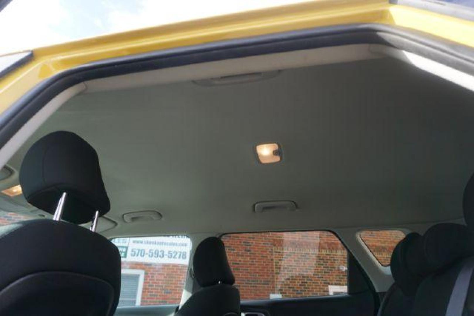 2020 Solar Yellow /Gray Two-Tone Woven Cloth, cloth Kia Soul S (KNDJ23AUXL7) with an 2.0L L4 DOHC 16V engine, Continuously Variable Transmission transmission, located at 312 Centre Ave, Schuylkill Haven, PA, 17972, (570) 593-5278, 40.638130, -76.177383 - Photo#41