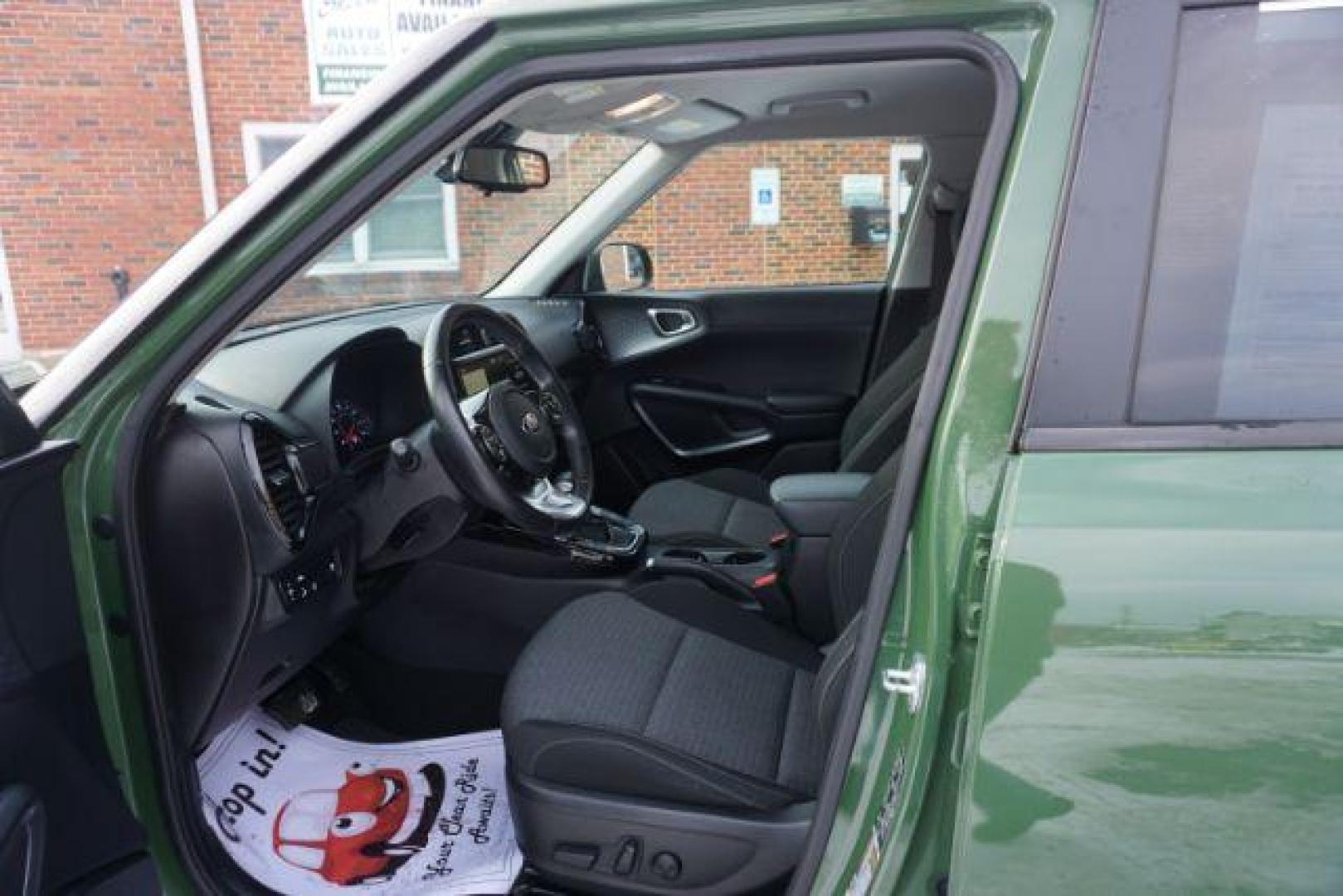 2020 Undercover Green /Gray Two-Tone Tricot Cloth, premium cloth Kia Soul EX (KNDJ33AU9L7) with an 2.0L L4 DOHC 16V engine, Continuously Variable Transmission transmission, located at 312 Centre Ave, Schuylkill Haven, PA, 17972, (570) 593-5278, 40.638130, -76.177383 - remote engine starter - Photo#16