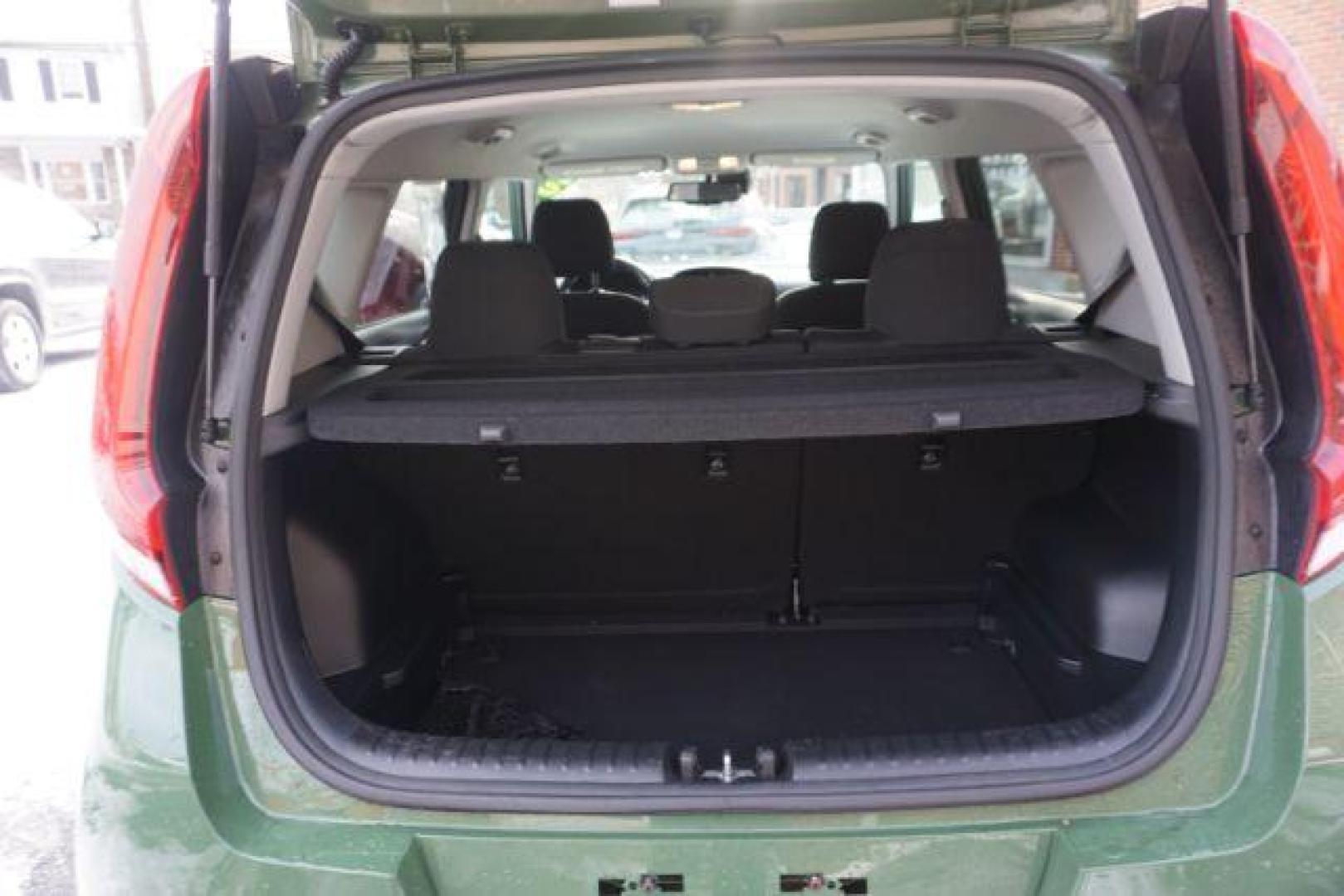 2020 Undercover Green /Gray Two-Tone Tricot Cloth, premium cloth Kia Soul EX (KNDJ33AU9L7) with an 2.0L L4 DOHC 16V engine, Continuously Variable Transmission transmission, located at 312 Centre Ave, Schuylkill Haven, PA, 17972, (570) 593-5278, 40.638130, -76.177383 - remote engine starter - Photo#34
