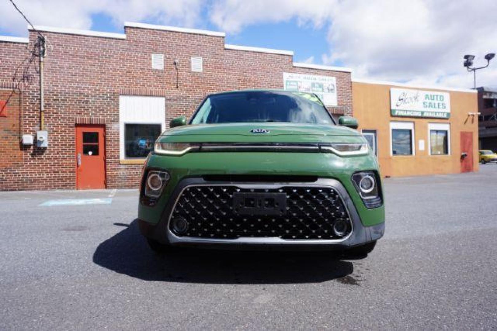 2020 Undercover Green /Gray Two-Tone Tricot Cloth, premium cloth Kia Soul EX (KNDJ33AU9L7) with an 2.0L L4 DOHC 16V engine, Continuously Variable Transmission transmission, located at 312 Centre Ave, Schuylkill Haven, PA, 17972, (570) 593-5278, 40.638130, -76.177383 - remote engine starter - Photo#3