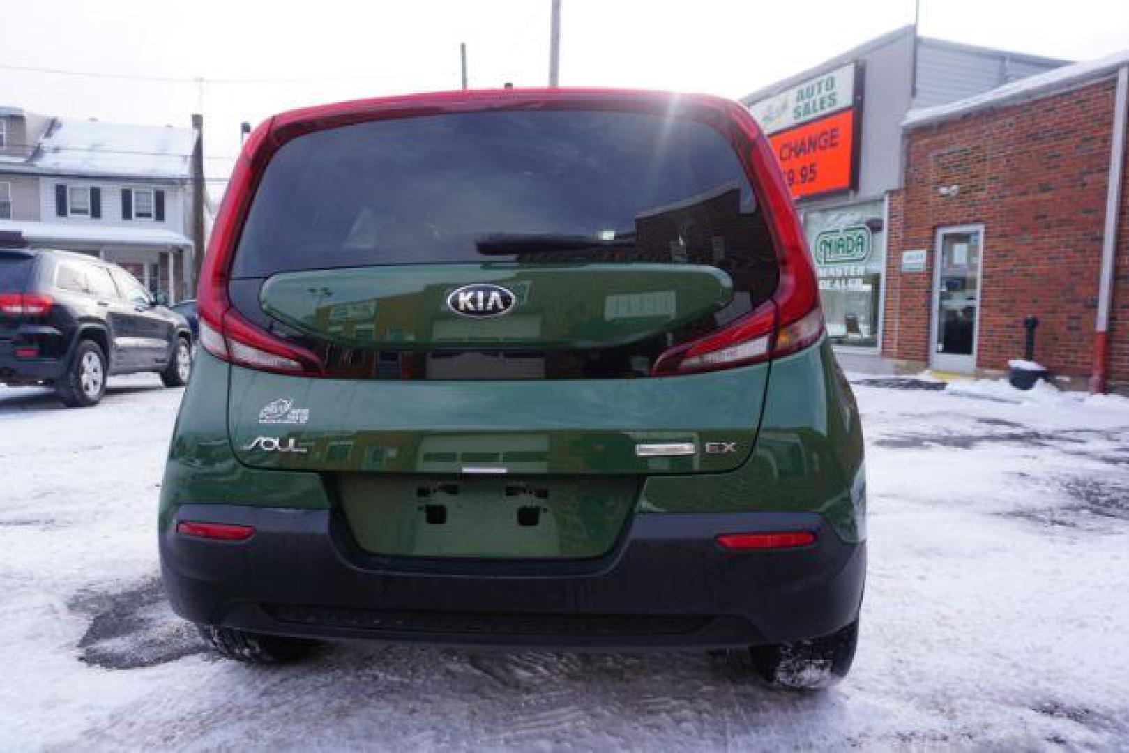 2020 Undercover Green /Gray Two-Tone Tricot Cloth, premium cloth Kia Soul EX (KNDJ33AU9L7) with an 2.0L L4 DOHC 16V engine, Continuously Variable Transmission transmission, located at 312 Centre Ave, Schuylkill Haven, PA, 17972, (570) 593-5278, 40.638130, -76.177383 - remote engine starter - Photo#8
