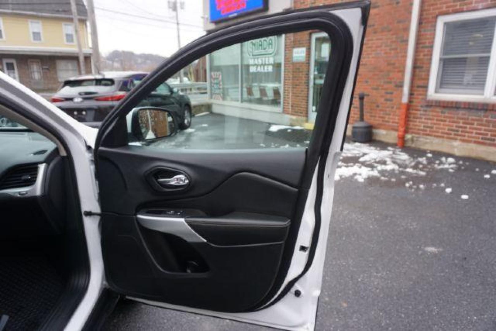 2018 Bright White Clear Coat /Black, leather/cloth Jeep Cherokee Latitude Plus 4WD (1C4PJMLX3JD) with an 3.2L V6 DOHC 24V engine, 9-Speed Automatic transmission, located at 312 Centre Ave, Schuylkill Haven, PA, 17972, (570) 593-5278, 40.638130, -76.177383 - Heated front seats, luggage rack, navigation, rear parking sensors, remote engine starter - Photo#51
