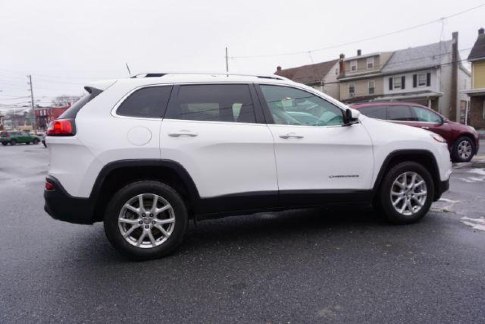 2018 Bright White Clear Coat /Black, leather/cloth Jeep Cherokee Latitude Plus 4WD (1C4PJMLX3JD) with an 3.2L V6 DOHC 24V engine, 9-Speed Automatic transmission, located at 312 Centre Ave, Schuylkill Haven, PA, 17972, (570) 593-5278, 40.638130, -76.177383 - Heated front seats, luggage rack, navigation, rear parking sensors, remote engine starter - Photo#8