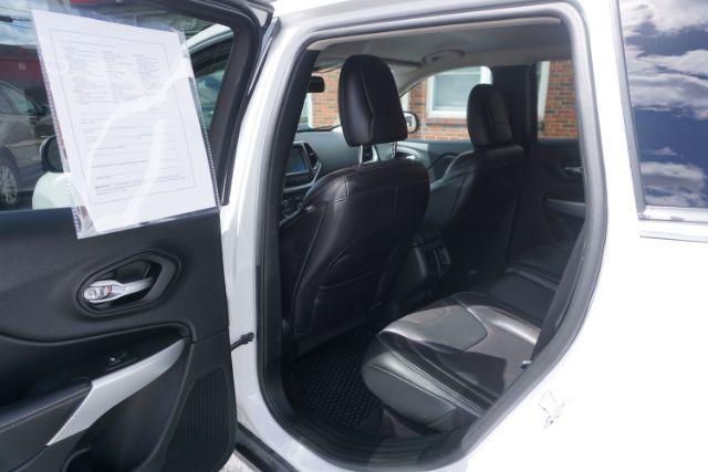 2018 Bright White Clear Coat /Black, leather/cloth Jeep Cherokee Latitude Plus 4WD (1C4PJMLX3JD) with an 3.2L V6 DOHC 24V engine, 9-Speed Automatic transmission, located at 312 Centre Ave, Schuylkill Haven, PA, 17972, (570) 593-5278, 40.638130, -76.177383 - Heated front seats, luggage rack, navigation, rear parking sensors, remote engine starter - Photo#33