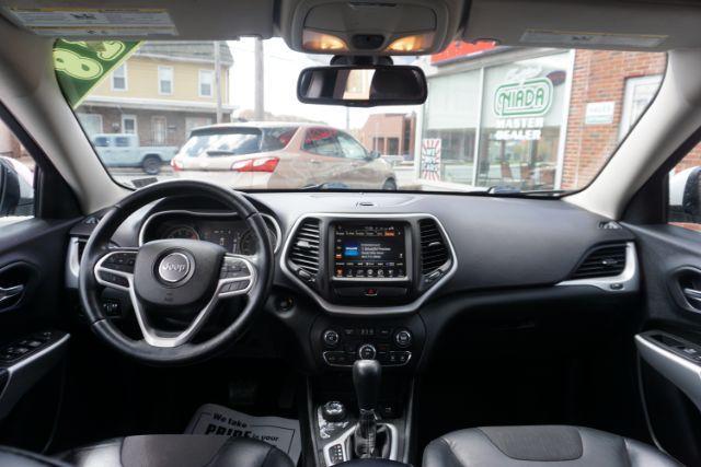 2018 Bright White Clear Coat /Black, leather/cloth Jeep Cherokee Latitude Plus 4WD (1C4PJMLX3JD) with an 3.2L V6 DOHC 24V engine, 9-Speed Automatic transmission, located at 312 Centre Ave, Schuylkill Haven, PA, 17972, (570) 593-5278, 40.638130, -76.177383 - Heated front seats, luggage rack, navigation, rear parking sensors, remote engine starter - Photo#39