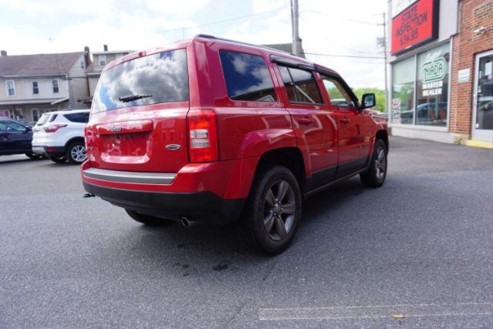 2016 Redline 2 Coat Pearl /Dark Slate Gray Jeep Patriot Sport SE (1C4NJRBB3GD) with an 2.4L I-4 DOHC engine, located at 312 Centre Ave, Schuylkill Haven, PA, 17972, (570) 593-5278, 40.638130, -76.177383 - Aluminum/Alloy wheels, Back up camera, locking/limited slip differential - Photo#10