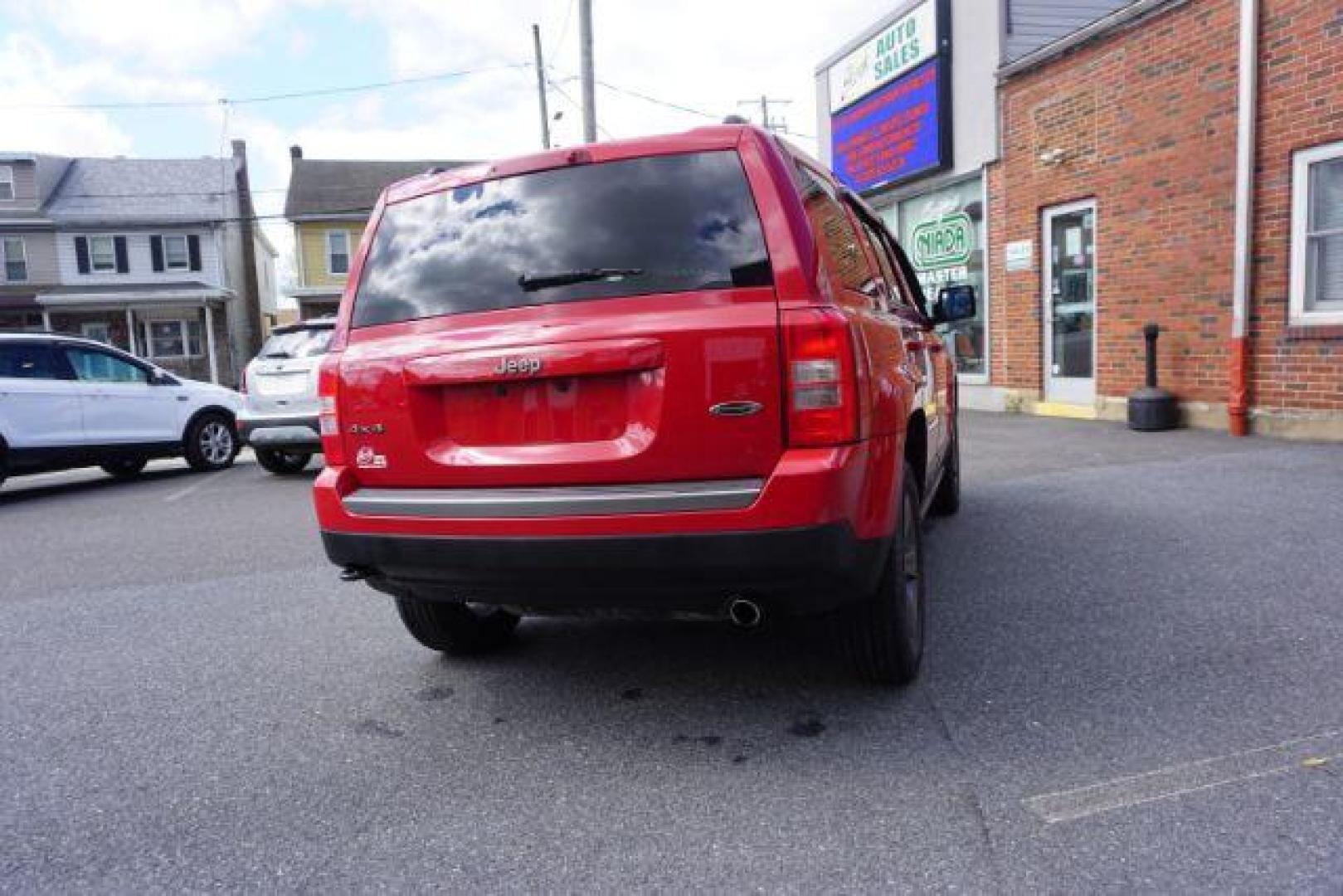 2016 Redline 2 Coat Pearl /Dark Slate Gray Jeep Patriot Sport SE (1C4NJRBB3GD) with an 2.4L I-4 DOHC engine, located at 312 Centre Ave, Schuylkill Haven, PA, 17972, (570) 593-5278, 40.638130, -76.177383 - Aluminum/Alloy wheels, Back up camera, locking/limited slip differential - Photo#11