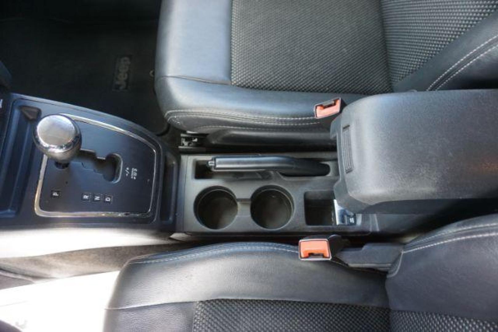 2016 Redline 2 Coat Pearl /Dark Slate Gray Jeep Patriot Sport SE (1C4NJRBB3GD) with an 2.4L I-4 DOHC engine, located at 312 Centre Ave, Schuylkill Haven, PA, 17972, (570) 593-5278, 40.638130, -76.177383 - Aluminum/Alloy wheels, Back up camera, locking/limited slip differential - Photo#29