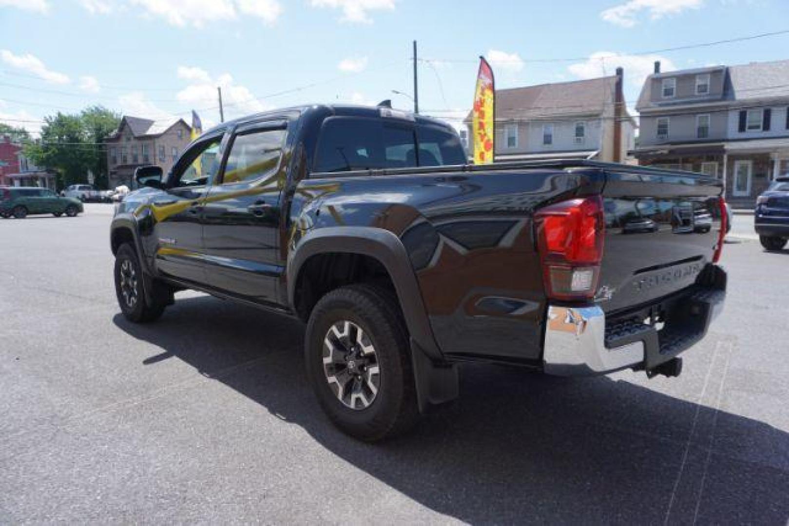 2018 Midnight Black Metallic Toyota Tacoma SR V6 | SR5 V6 | TRD Sport | TRD Off Road | TRD Pro | Limited (5TFCZ5AN4JX) with an 3.5L V-6 port/direct injection engine, located at 312 Centre Ave, Schuylkill Haven, PA, 17972, (570) 593-5278, 40.638130, -76.177383 - Aluminum/alloy wheels, Navigation system, rear parking sensor, hard bed cover, towing pkg - Photo#6