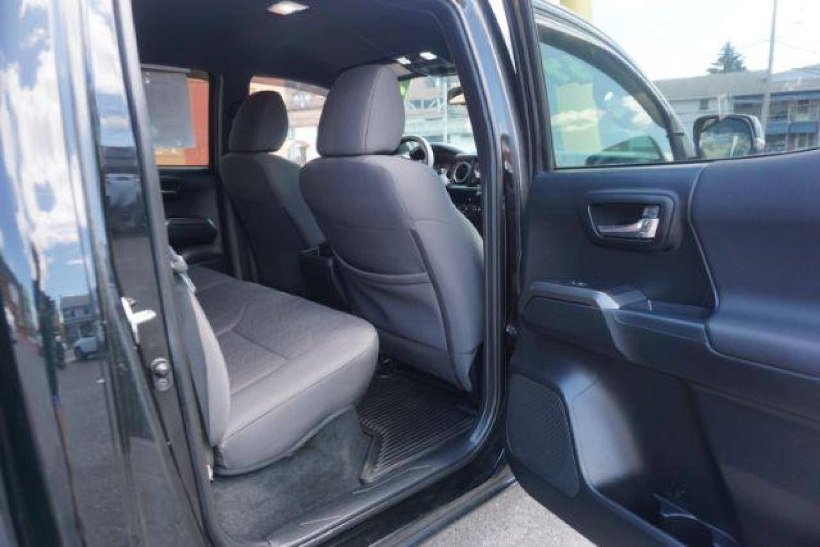 2018 Midnight Black Metallic Toyota Tacoma SR V6 | SR5 V6 | TRD Sport | TRD Off Road | TRD Pro | Limited (5TFCZ5AN4JX) with an 3.5L V-6 port/direct injection engine, located at 312 Centre Ave, Schuylkill Haven, PA, 17972, (570) 593-5278, 40.638130, -76.177383 - Aluminum/alloy wheels, Navigation system, rear parking sensor, hard bed cover, towing pkg - Photo#38