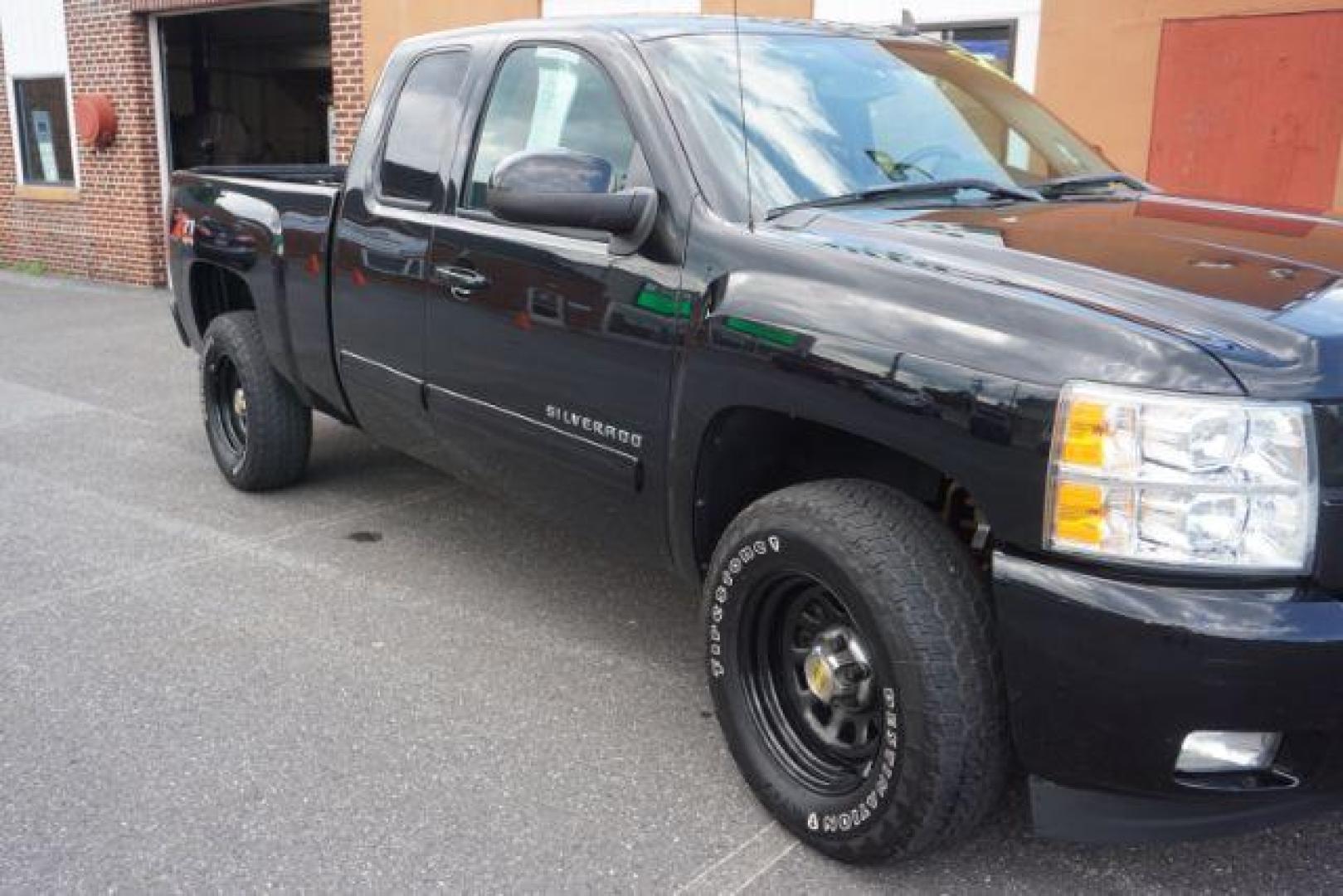 2012 Black Chevrolet Silverado 1500 LT (1GCRKSE73CZ) , located at 312 Centre Ave, Schuylkill Haven, PA, 17972, (570) 593-5278, 40.638130, -76.177383 - Photo#8