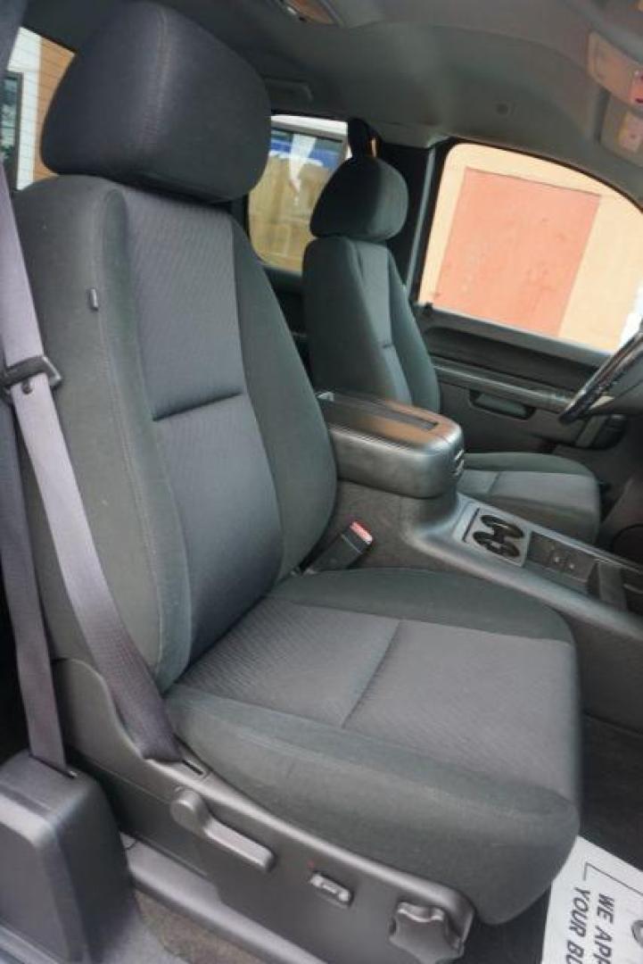2012 Black Chevrolet Silverado 1500 LT (1GCRKSE73CZ) , located at 312 Centre Ave, Schuylkill Haven, PA, 17972, (570) 593-5278, 40.638130, -76.177383 - Photo#14