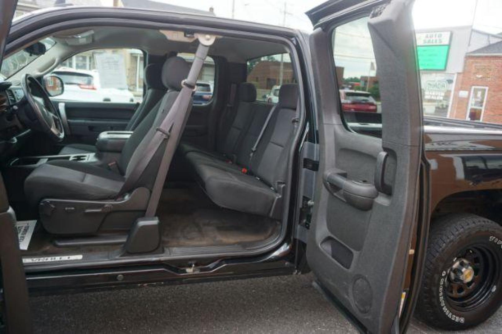 2012 Black Chevrolet Silverado 1500 LT (1GCRKSE73CZ) , located at 312 Centre Ave, Schuylkill Haven, PA, 17972, (570) 593-5278, 40.638130, -76.177383 - Photo#20