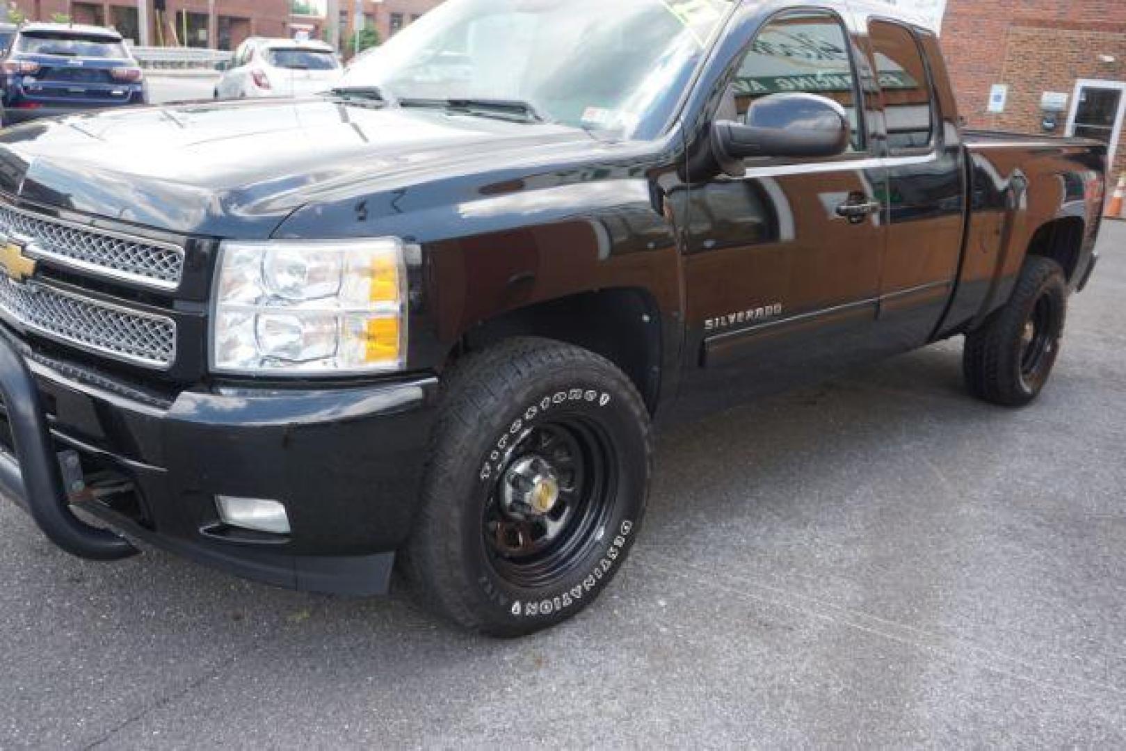 2012 Black Chevrolet Silverado 1500 LT (1GCRKSE73CZ) , located at 312 Centre Ave, Schuylkill Haven, PA, 17972, (570) 593-5278, 40.638130, -76.177383 - Photo#25