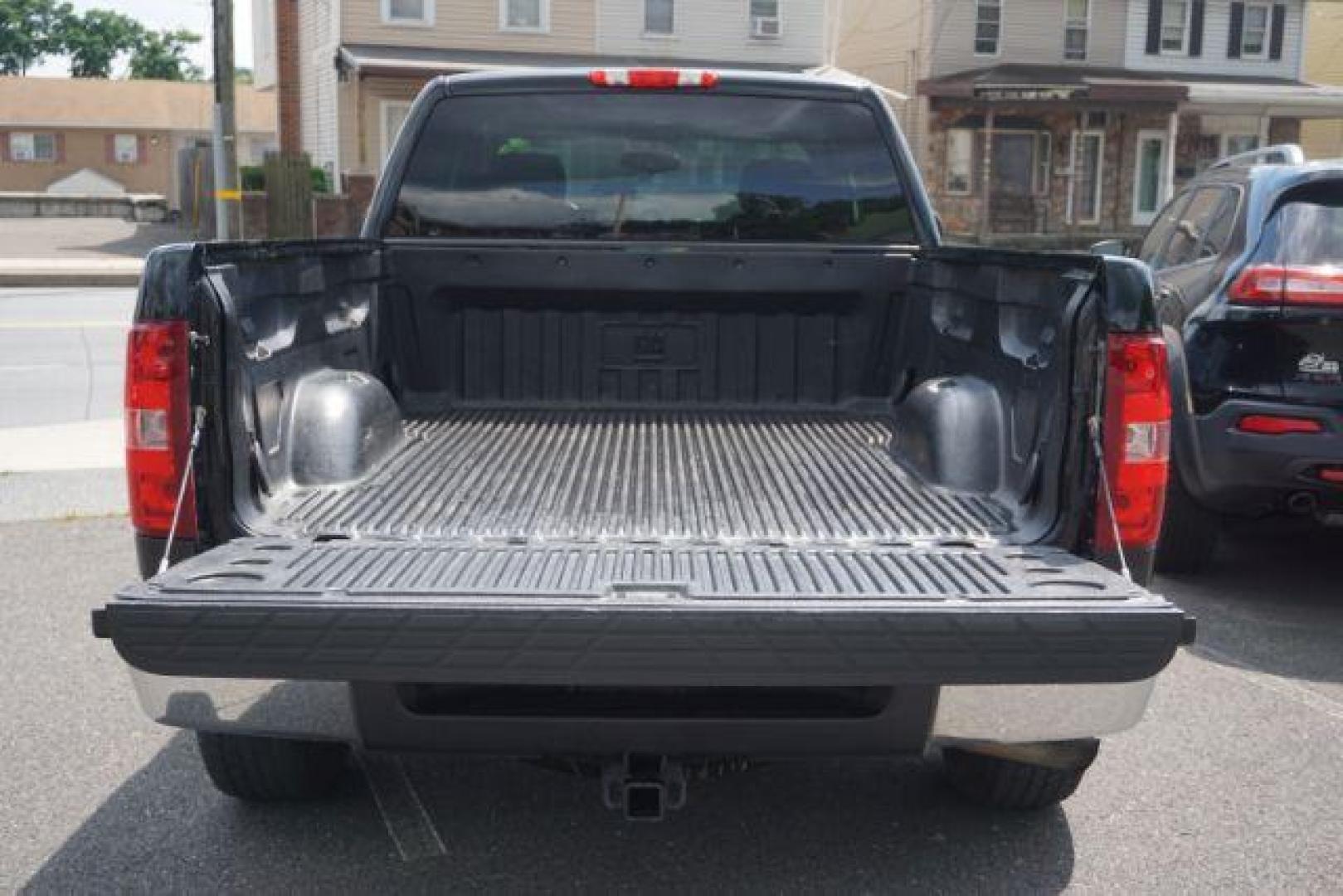 2012 Black Chevrolet Silverado 1500 LT (1GCRKSE73CZ) , located at 312 Centre Ave, Schuylkill Haven, PA, 17972, (570) 593-5278, 40.638130, -76.177383 - Photo#29