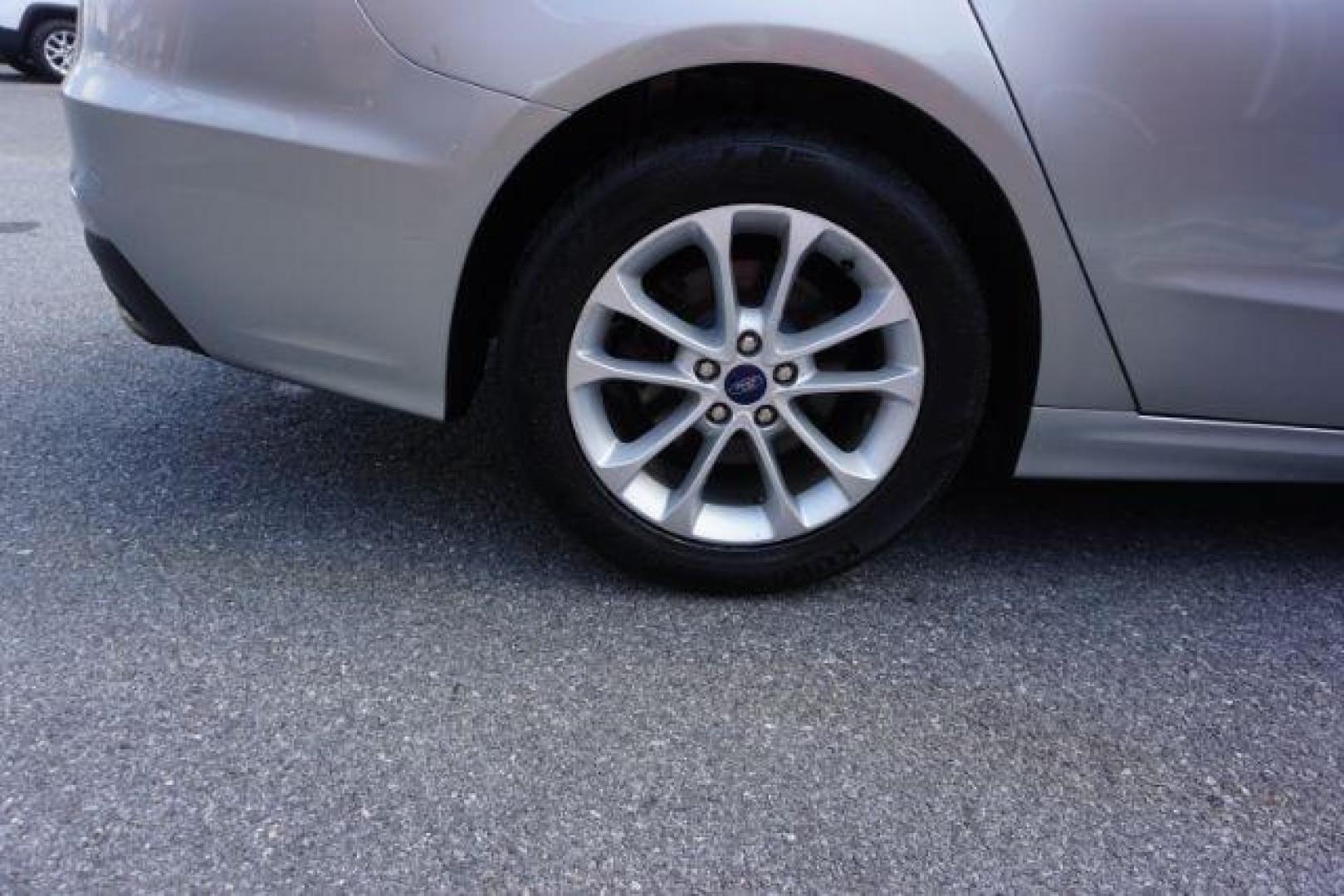 2020 Magnetic Metallic Ford Fusion SE (3FA6P0HD2LR) , located at 312 Centre Ave, Schuylkill Haven, PA, 17972, (570) 593-5278, 40.638130, -76.177383 - Photo#5