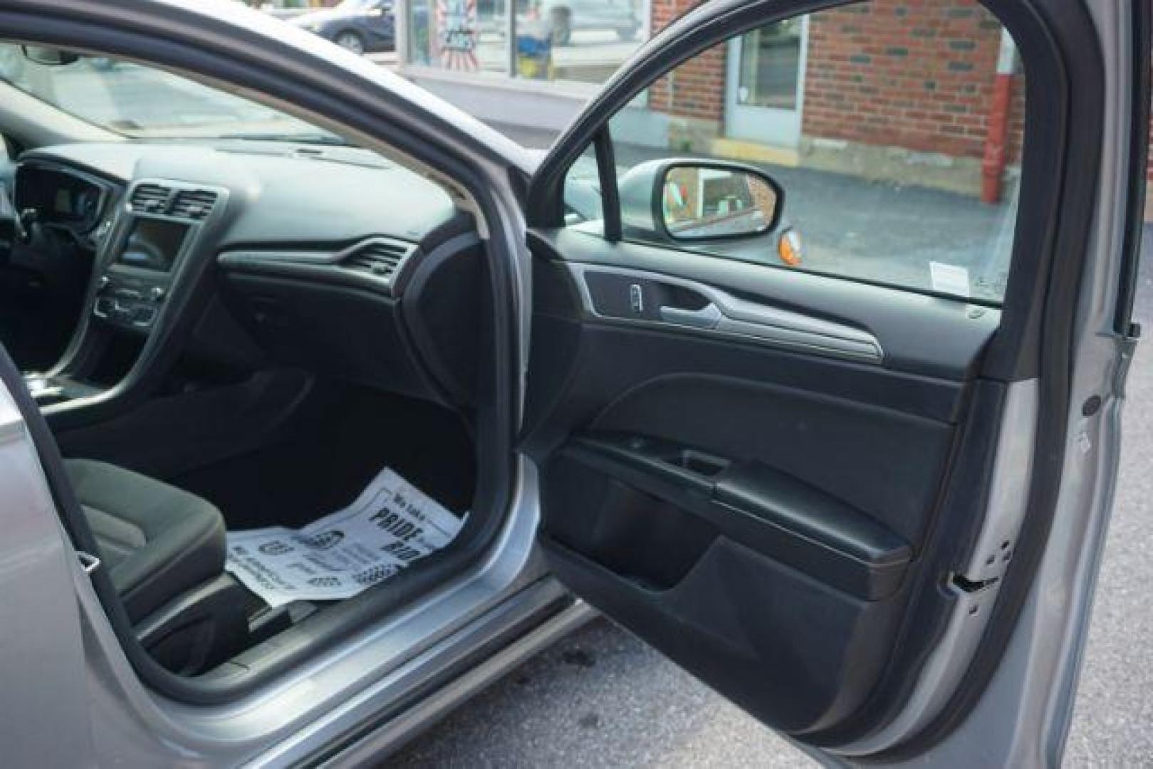 2020 Magnetic Metallic Ford Fusion SE (3FA6P0HD2LR) , located at 312 Centre Ave, Schuylkill Haven, PA, 17972, (570) 593-5278, 40.638130, -76.177383 - Photo#11