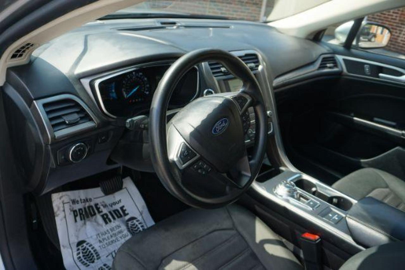 2020 Magnetic Metallic Ford Fusion SE (3FA6P0HD2LR) , located at 312 Centre Ave, Schuylkill Haven, PA, 17972, (570) 593-5278, 40.638130, -76.177383 - Photo#19