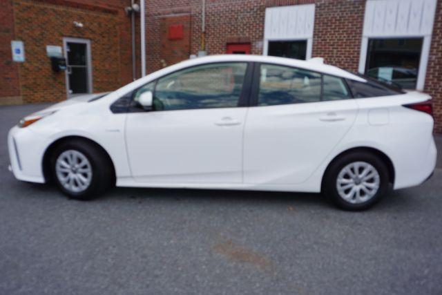 photo of 2020 Toyota Prius LE