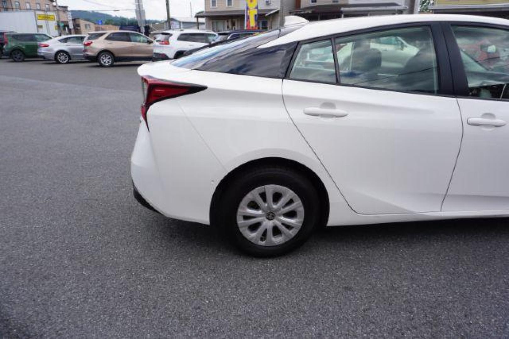 2020 Super White /Black Toyota Prius LE (JTDKARFU8L3) with an 1.8L I-4 DOHC engine, located at 312 Centre Ave, Schuylkill Haven, PA, 17972, (570) 593-5278, 40.638130, -76.177383 - Photo#4