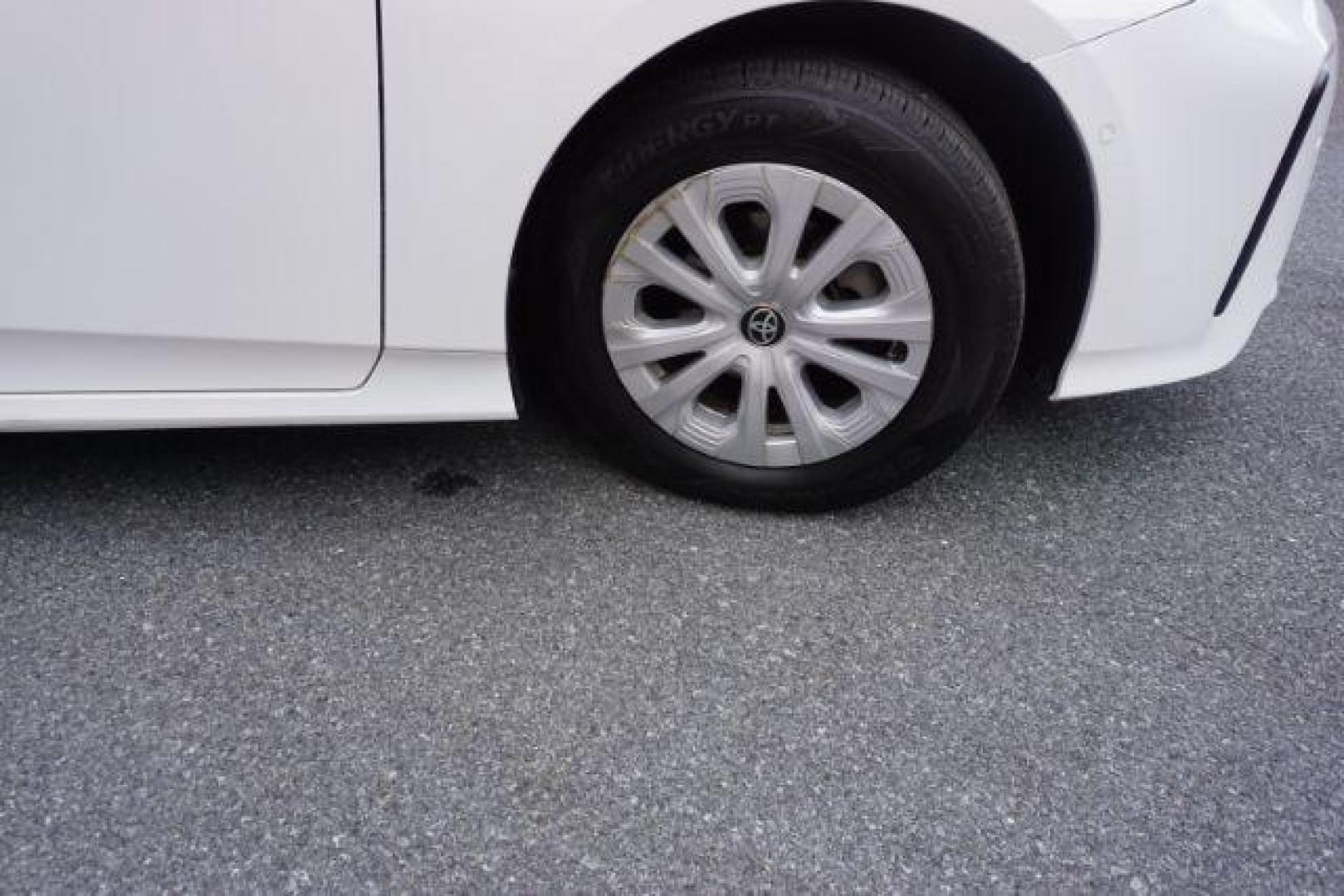 2020 Super White /Black Toyota Prius LE (JTDKARFU8L3) with an 1.8L I-4 DOHC engine, located at 312 Centre Ave, Schuylkill Haven, PA, 17972, (570) 593-5278, 40.638130, -76.177383 - Photo#13