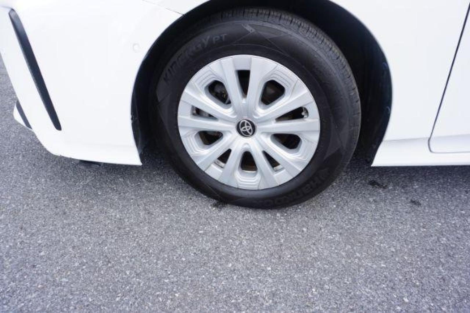 2020 Super White /Black Toyota Prius LE (JTDKARFU8L3) with an 1.8L I-4 DOHC engine, located at 312 Centre Ave, Schuylkill Haven, PA, 17972, (570) 593-5278, 40.638130, -76.177383 - Photo#14