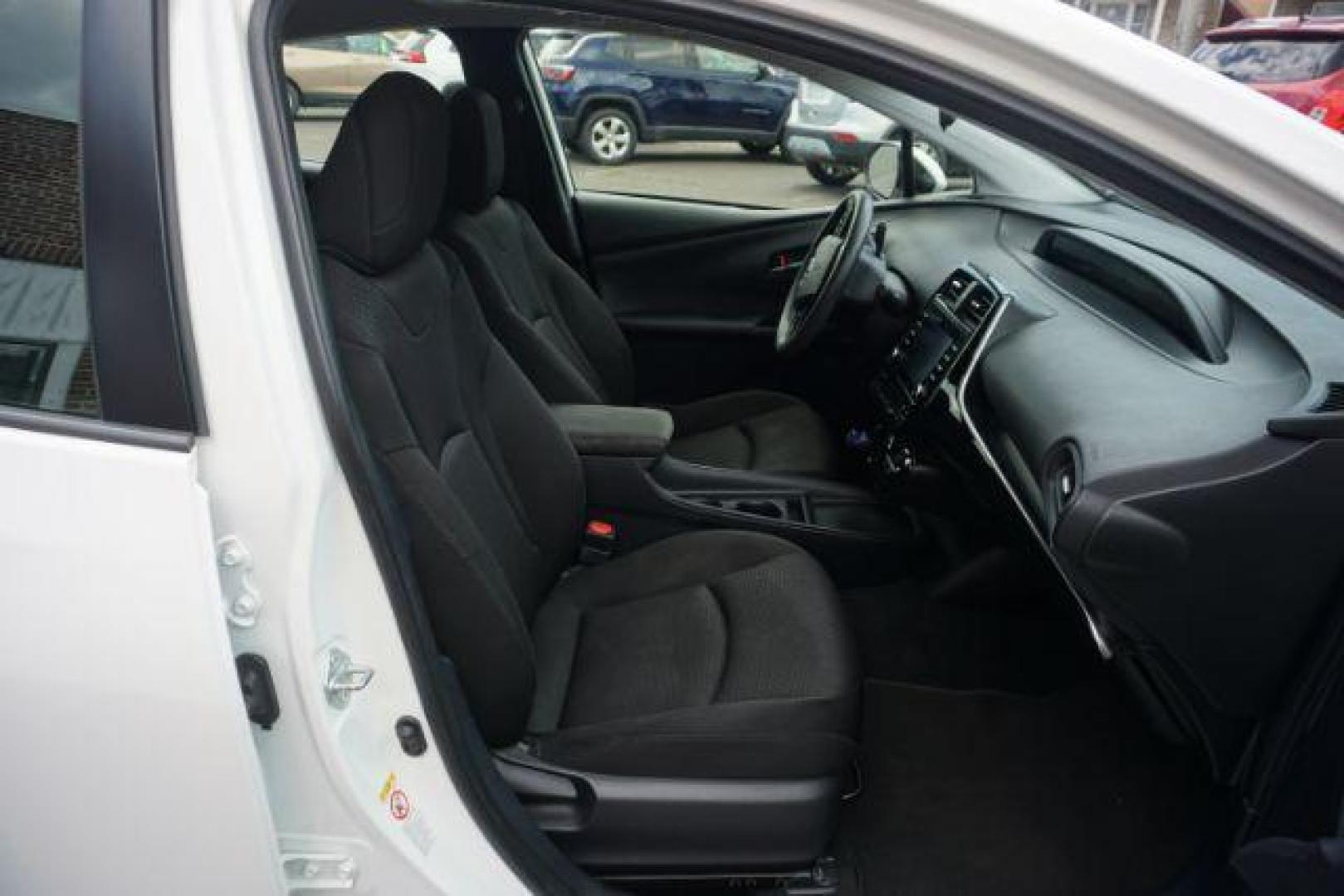 2020 Super White /Black Toyota Prius LE (JTDKARFU8L3) with an 1.8L I-4 DOHC engine, located at 312 Centre Ave, Schuylkill Haven, PA, 17972, (570) 593-5278, 40.638130, -76.177383 - Photo#19
