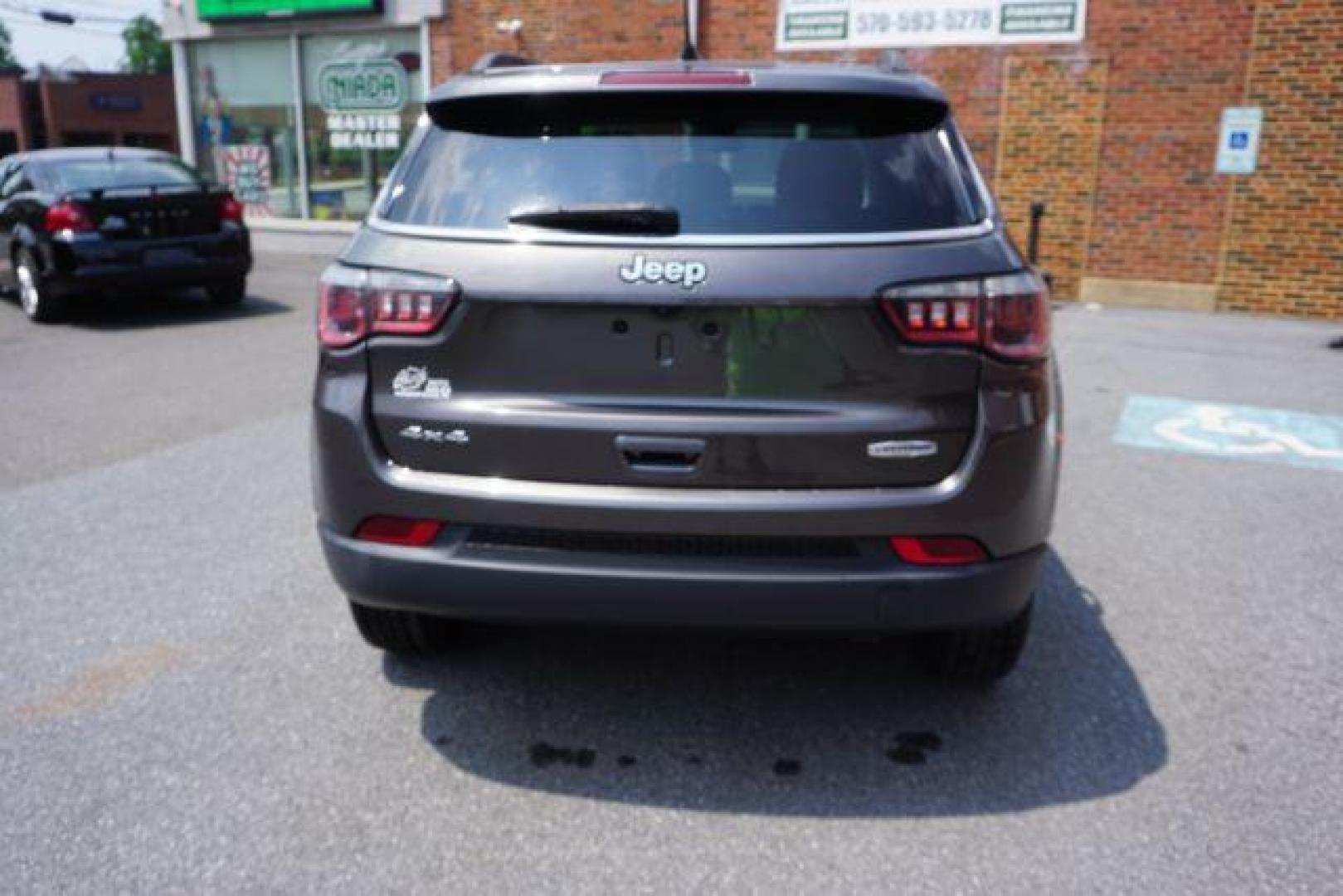 2018 Granite Crystal Metallic Clearcoat /Ski Gray/Black Jeep Compass Latitude 4x4 (3C4NJDBB4JT) , located at 312 Centre Ave, Schuylkill Haven, PA, 17972, (570) 593-5278, 40.638130, -76.177383 - Photo#2