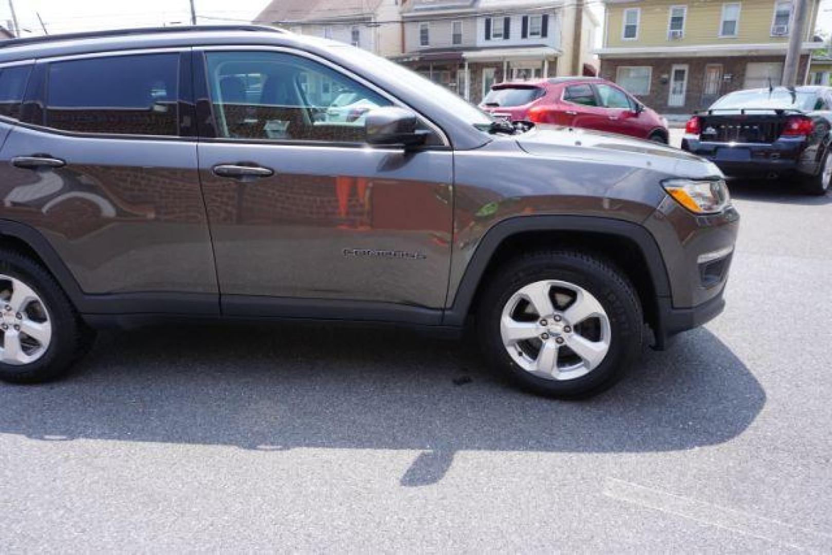 2018 Granite Crystal Metallic Clearcoat /Ski Gray/Black Jeep Compass Latitude 4x4 (3C4NJDBB4JT) , located at 312 Centre Ave, Schuylkill Haven, PA, 17972, (570) 593-5278, 40.638130, -76.177383 - Photo#6