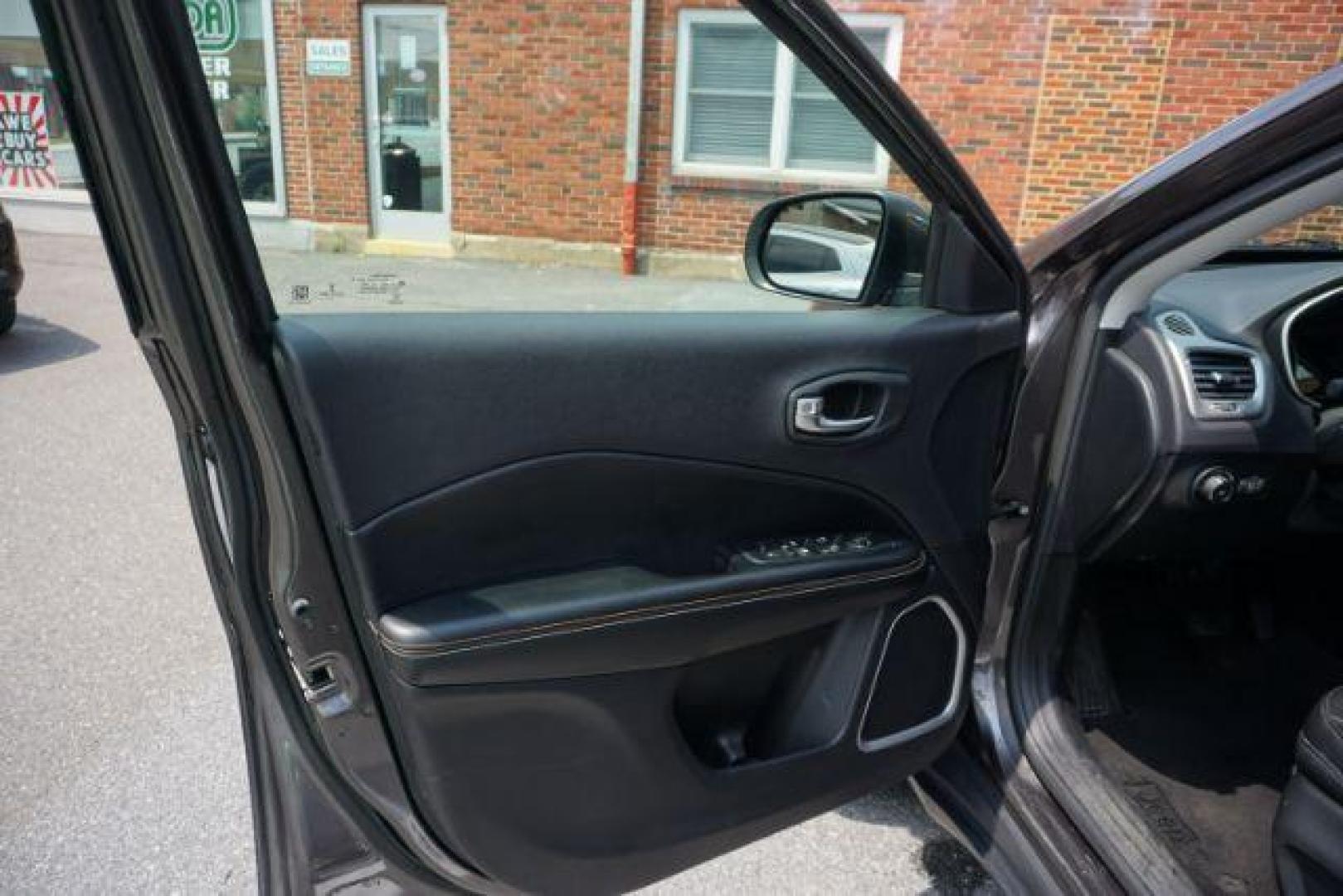 2018 Granite Crystal Metallic Clearcoat /Ski Gray/Black Jeep Compass Latitude 4x4 (3C4NJDBB4JT) , located at 312 Centre Ave, Schuylkill Haven, PA, 17972, (570) 593-5278, 40.638130, -76.177383 - Photo#10