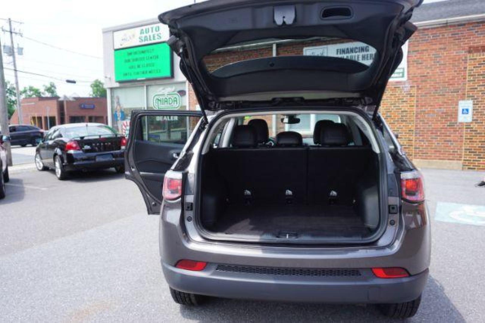 2018 Granite Crystal Metallic Clearcoat /Ski Gray/Black Jeep Compass Latitude 4x4 (3C4NJDBB4JT) , located at 312 Centre Ave, Schuylkill Haven, PA, 17972, (570) 593-5278, 40.638130, -76.177383 - Photo#14