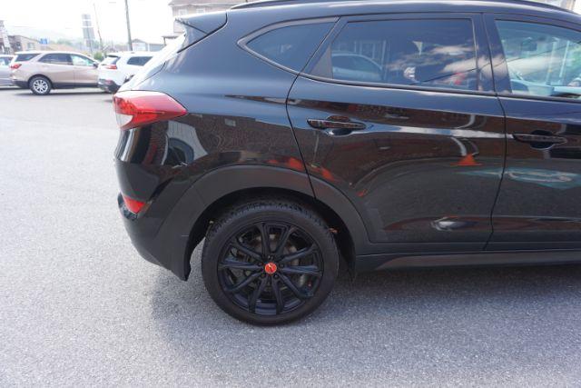 photo of 2017 Hyundai Tucson Night