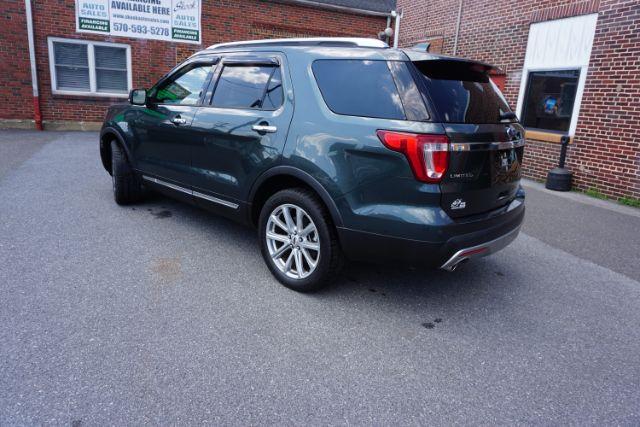 photo of 2016 Ford Explorer Limited