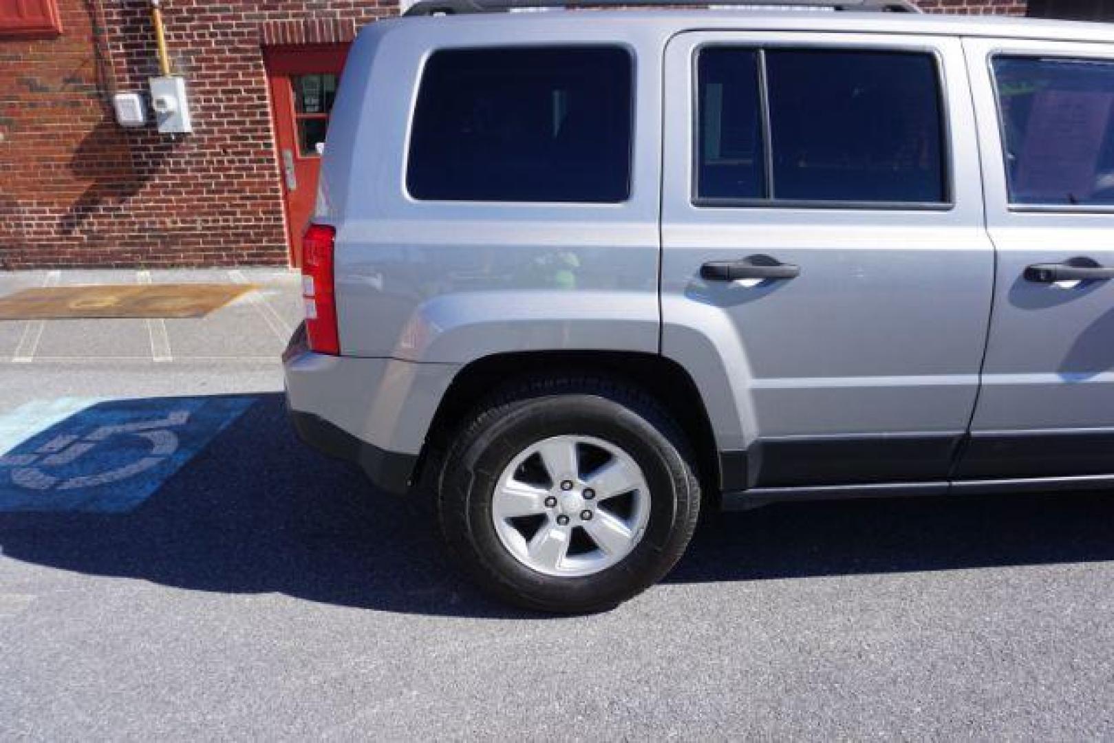 2017 Granite Crystal Metallic Clearcoat /Light Pebble Beige/Dark Slate Gray Jeep Patriot Sport 4x4 (1C4NJRBB1HD) with an 2.4L I-4 DOHC engine, located at 312 Centre Ave, Schuylkill Haven, PA, 17972, (570) 593-5278, 40.638130, -76.177383 - Photo#14