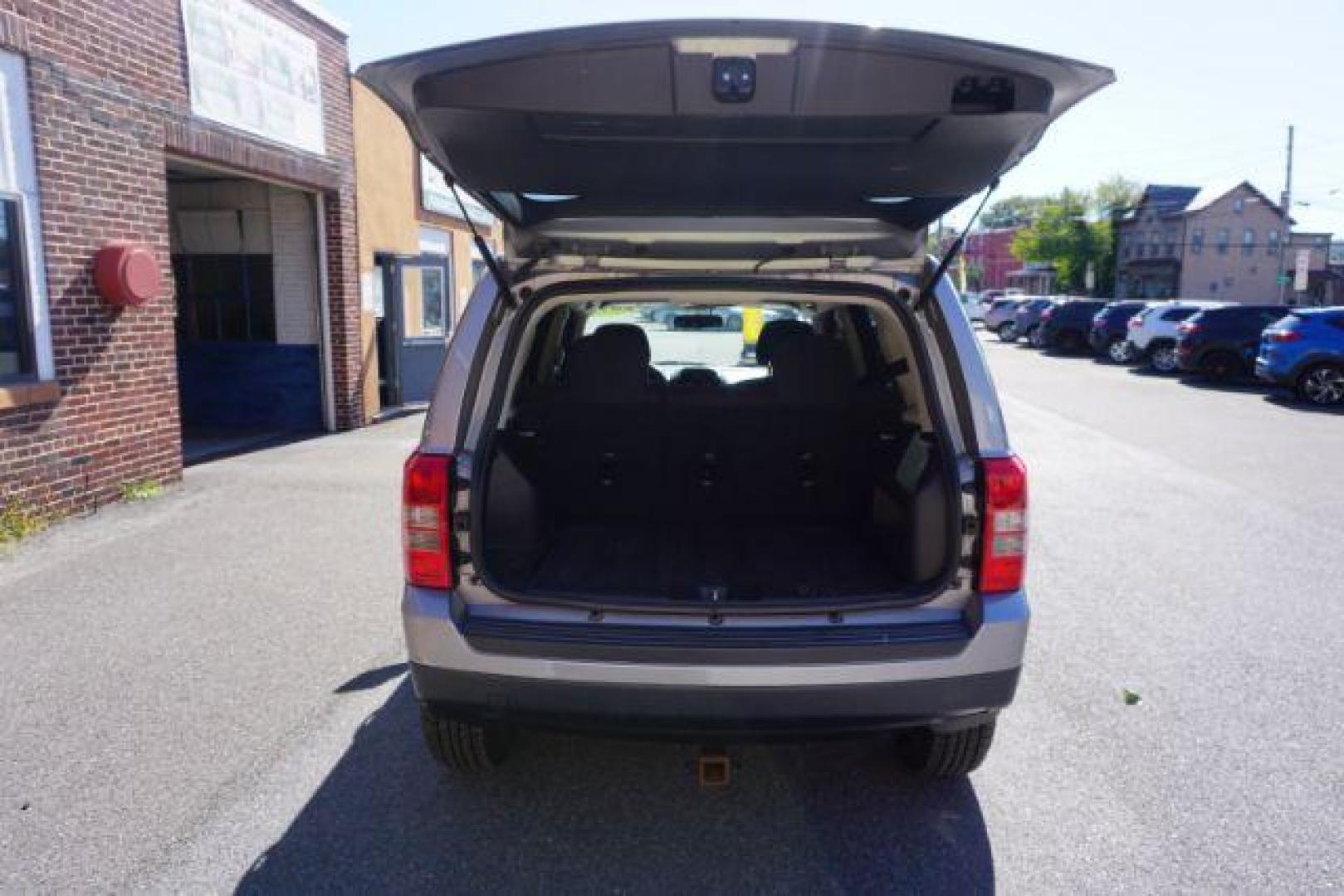 2017 Granite Crystal Metallic Clearcoat /Light Pebble Beige/Dark Slate Gray Jeep Patriot Sport 4x4 (1C4NJRBB1HD) with an 2.4L I-4 DOHC engine, located at 312 Centre Ave, Schuylkill Haven, PA, 17972, (570) 593-5278, 40.638130, -76.177383 - Photo#32