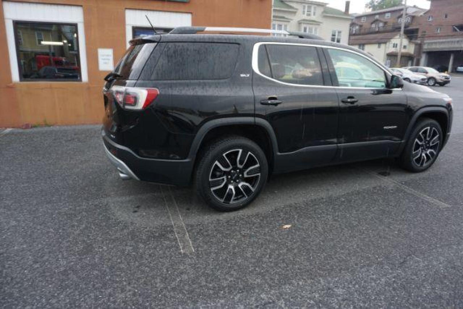 2019 Ebony Twilight Metallic /Cocoa/Light Ash Gray GMC Acadia SLT-1 (1GKKNULS3KZ) with an 3.6L V-6 gasoline direct injection engine, located at 312 Centre Ave, Schuylkill Haven, PA, 17972, (570) 593-5278, 40.638130, -76.177383 - Photo#5
